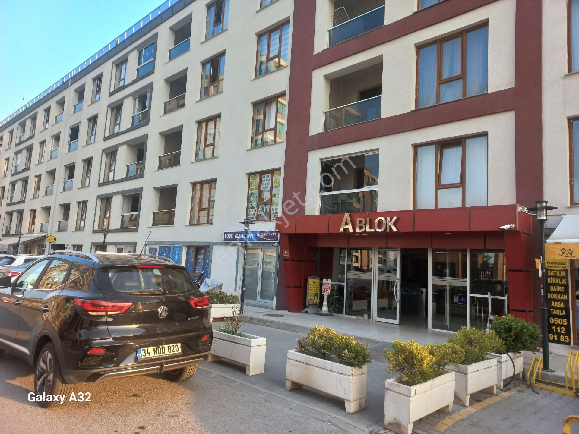 1+1 Eşyasız Cam Balkonlu Kiralık Daire Eryaman Göksu Yanı