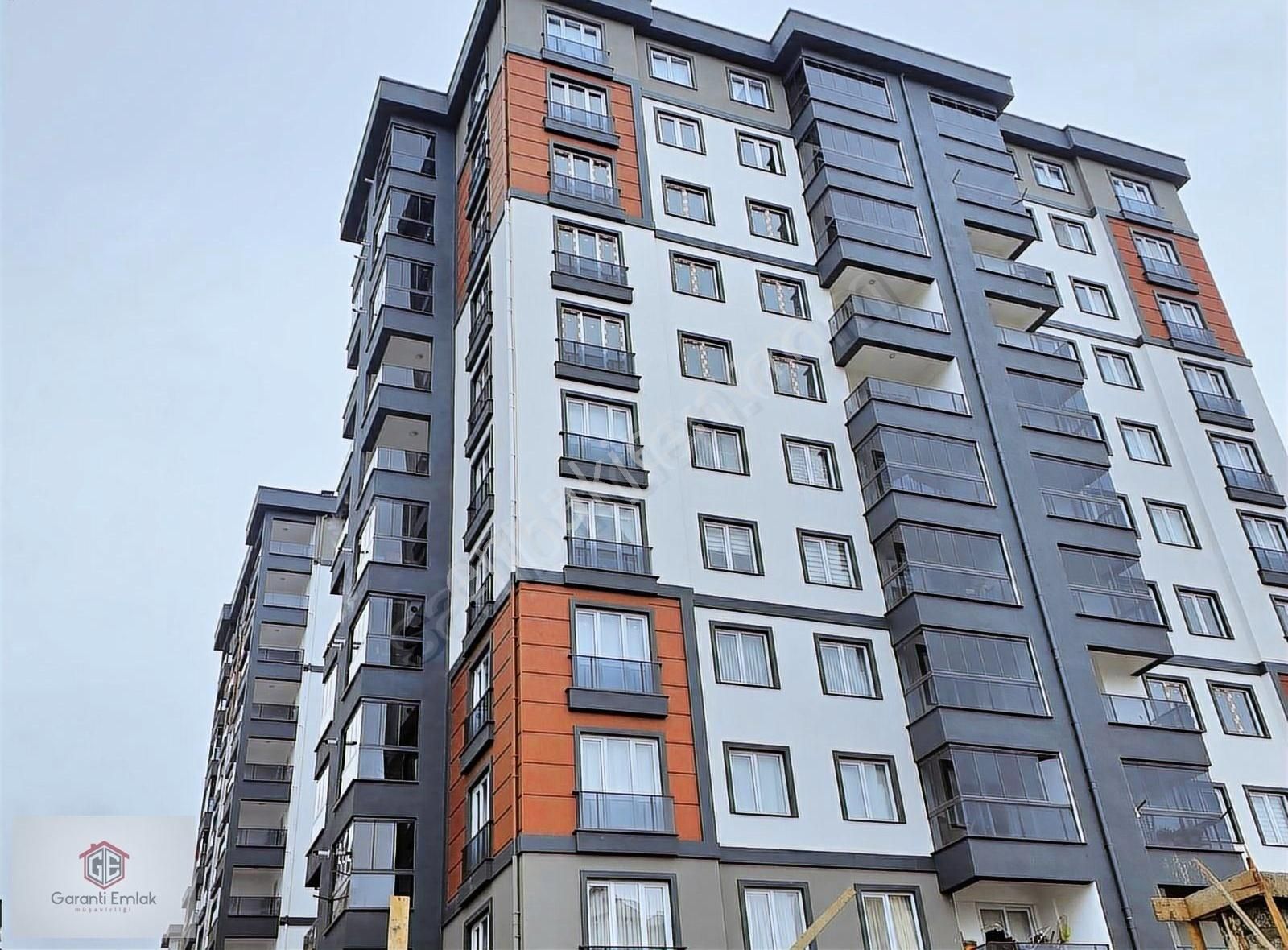 Şahıncılıda 130 M2 5 Kat Satılık Sıfır Bitmiş Site Dairesi Satlk