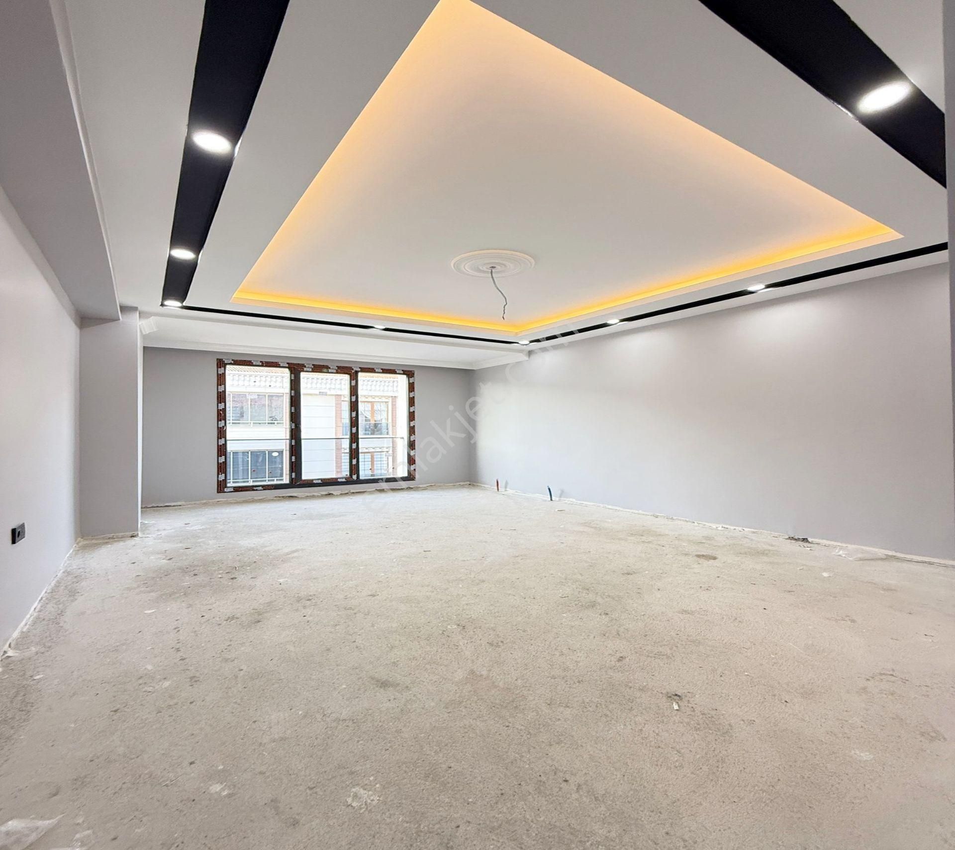 Bahçeşehir 2.kısım Oturuma Hazır Hemen Tapu 3+1 Satılık Krediye Uygun Daire