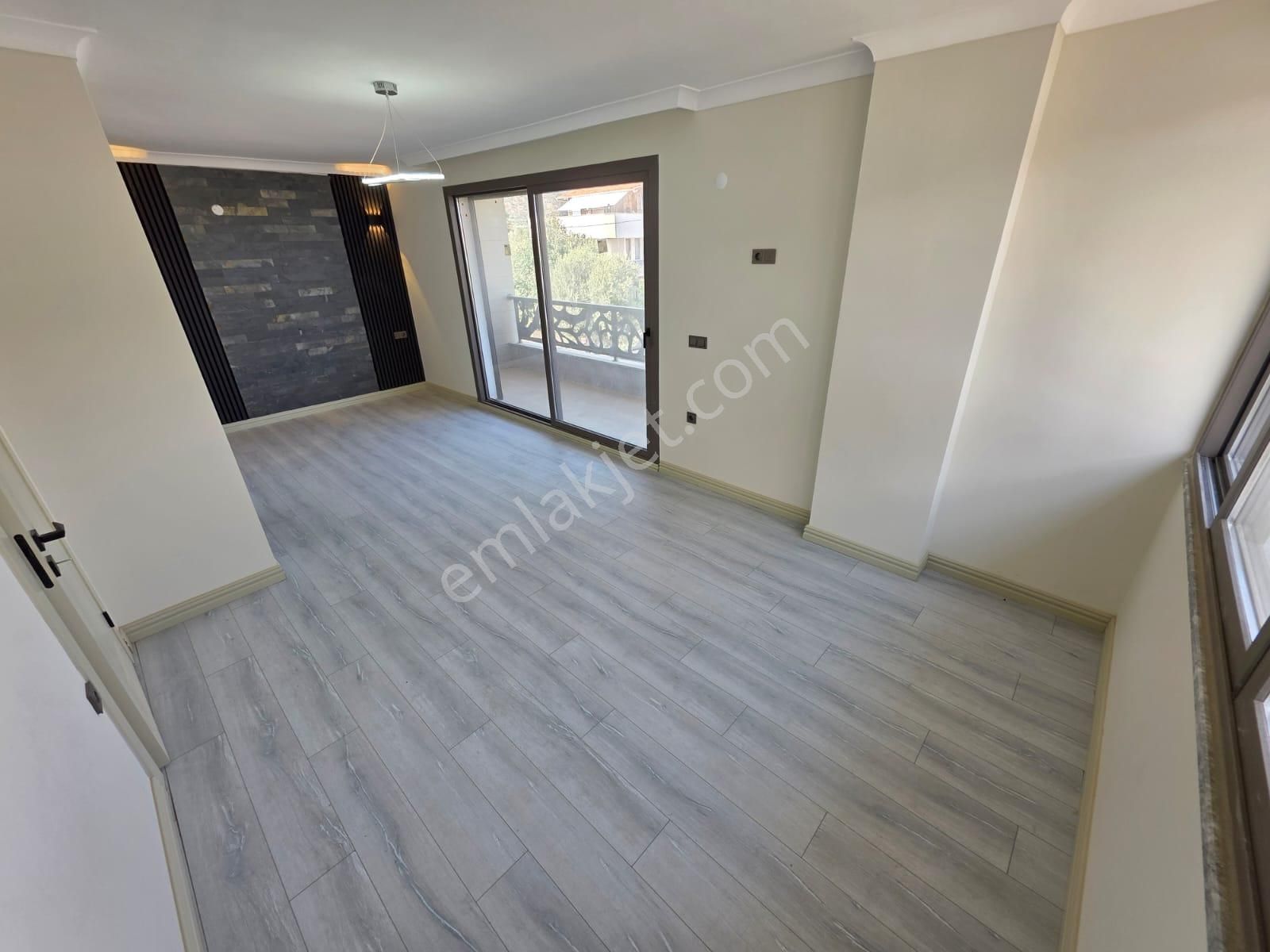 Deniz Manzaralı 5+1 Lüks Villa Ferah Yaşam Eşsiz Manzara! - Görsel 32