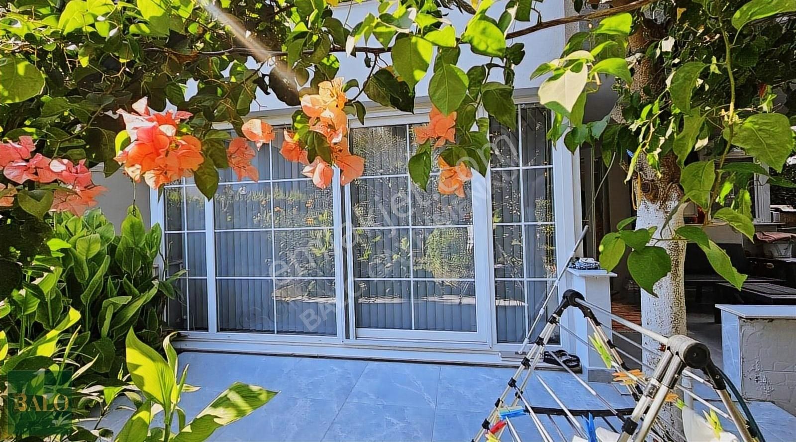 Antalya Lara Denize 1 Km Villa