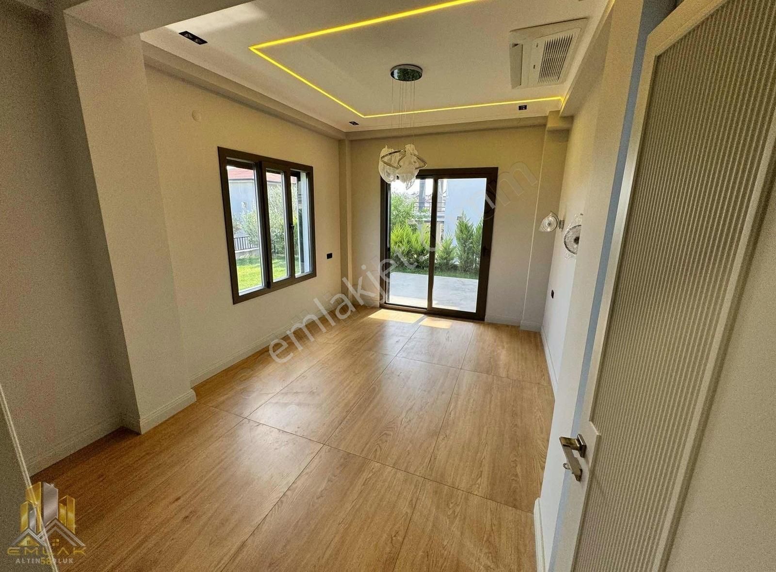 Altınoluk Narlı,da Havuzlu 4+1 Ultra Lüx Akıllı Müstakil Villa - Görsel 25