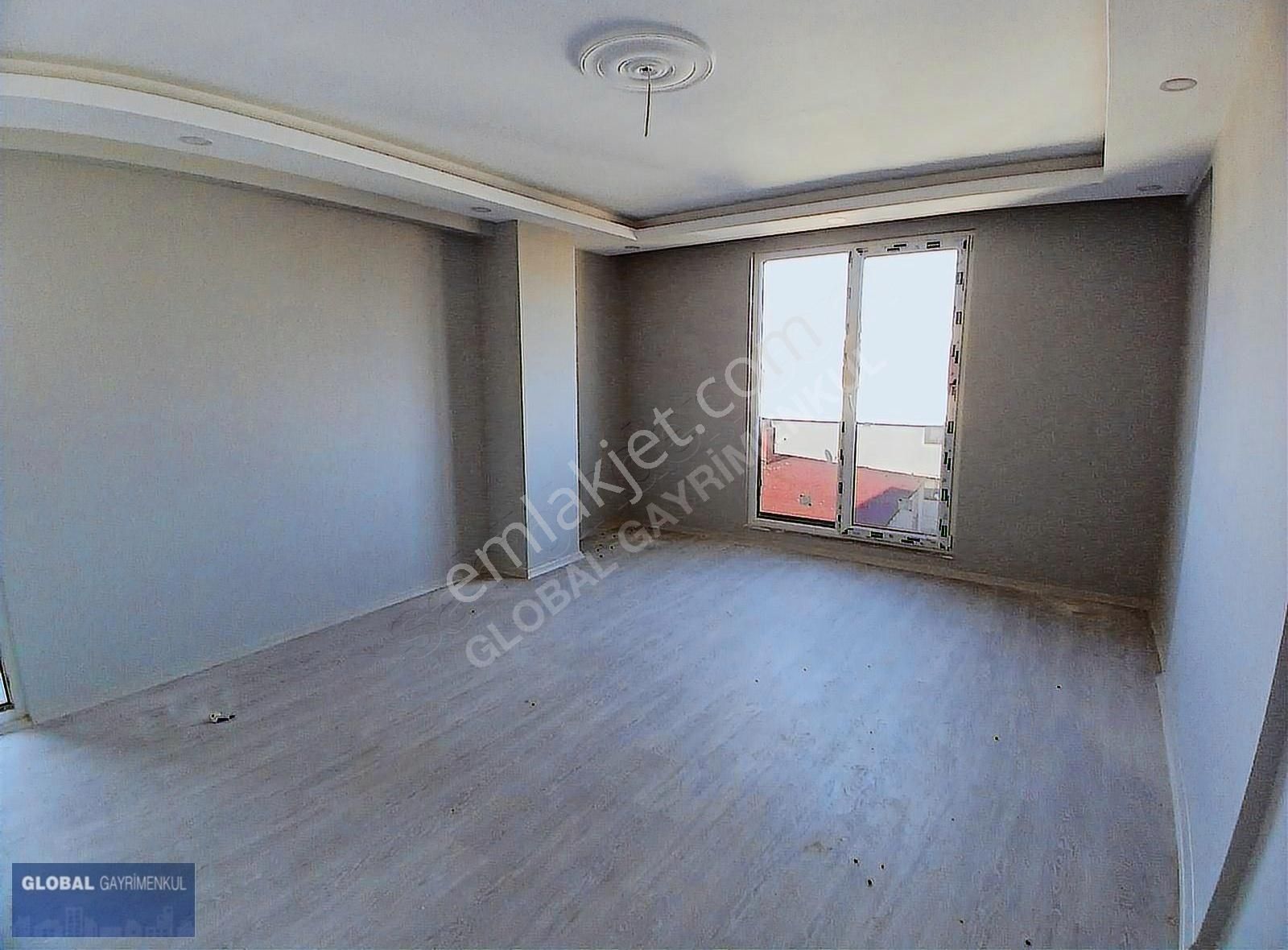 Marmaraya Yürüme Mesafesinde 5+1, 190 M2 Daire(takas'a Açık)