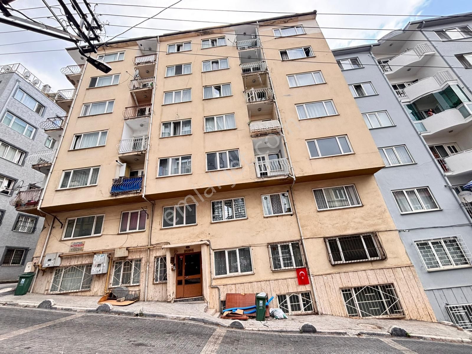 Prestij Gruptan Umurbeyde Satılık 3+1 Krediye Uygun Daire