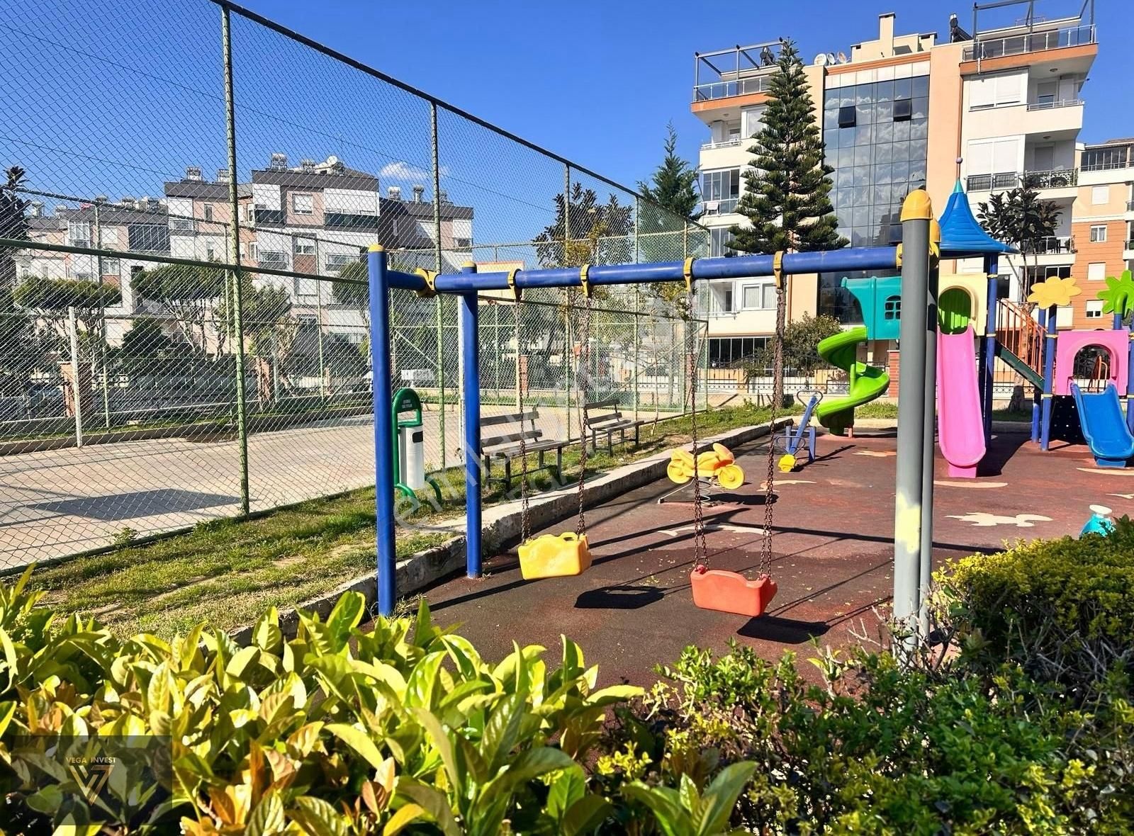 Konyaaltı Liman Mah.2+1 Eşyalı Denize Çok Yakın Satılık Daire - Görsel 19