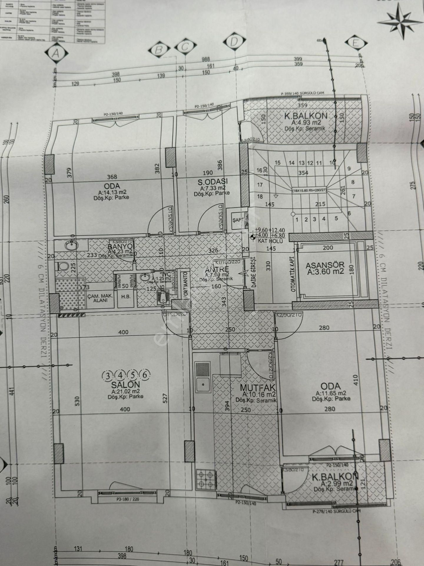Araç Takasına Uygun Göçmen Mahallesi 3+1 Arakat 145 M2 Daire