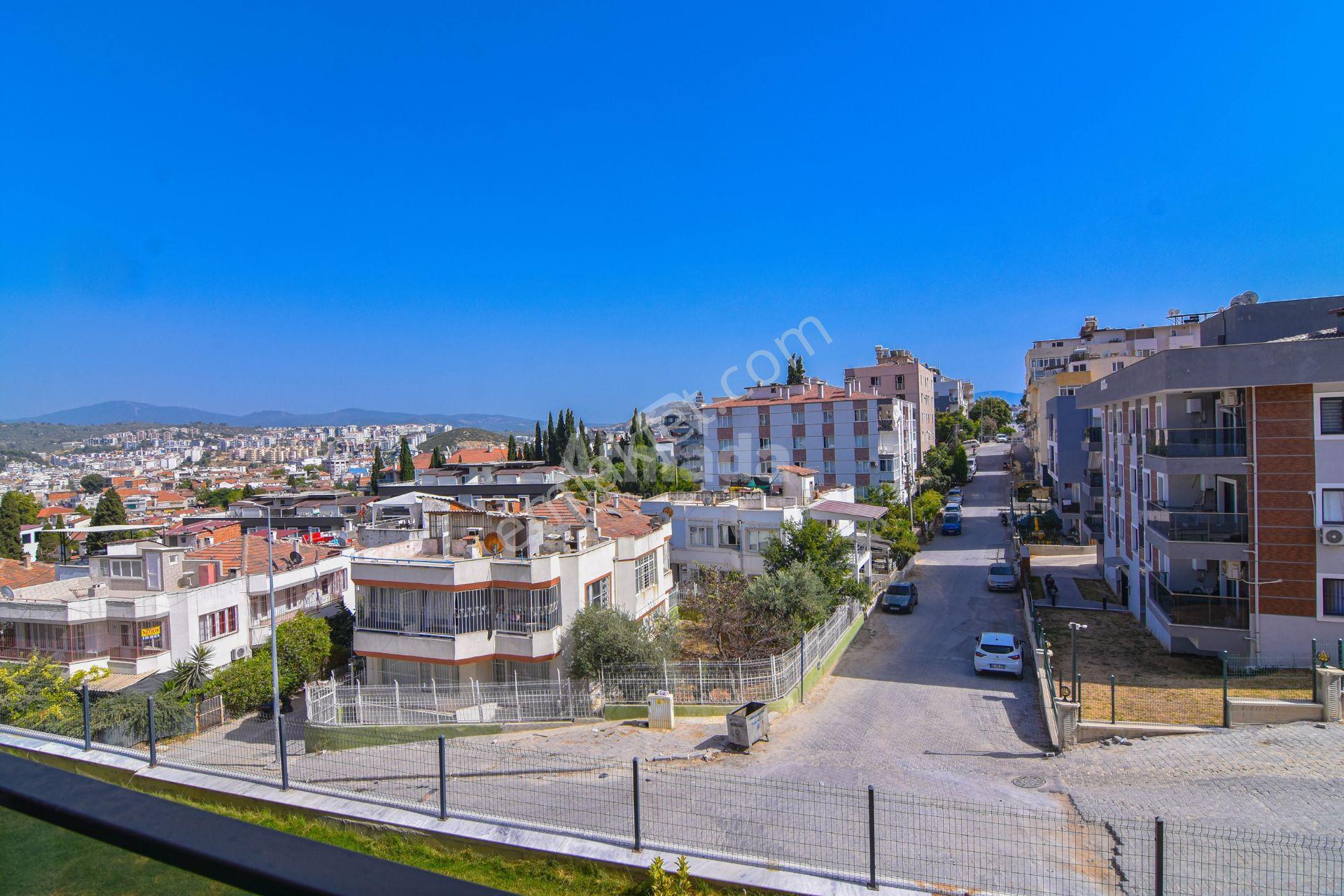 Kuşadası Kadınlar Denizi'nde Butik Site İçerisinde 1+1 Daire - Görsel 10