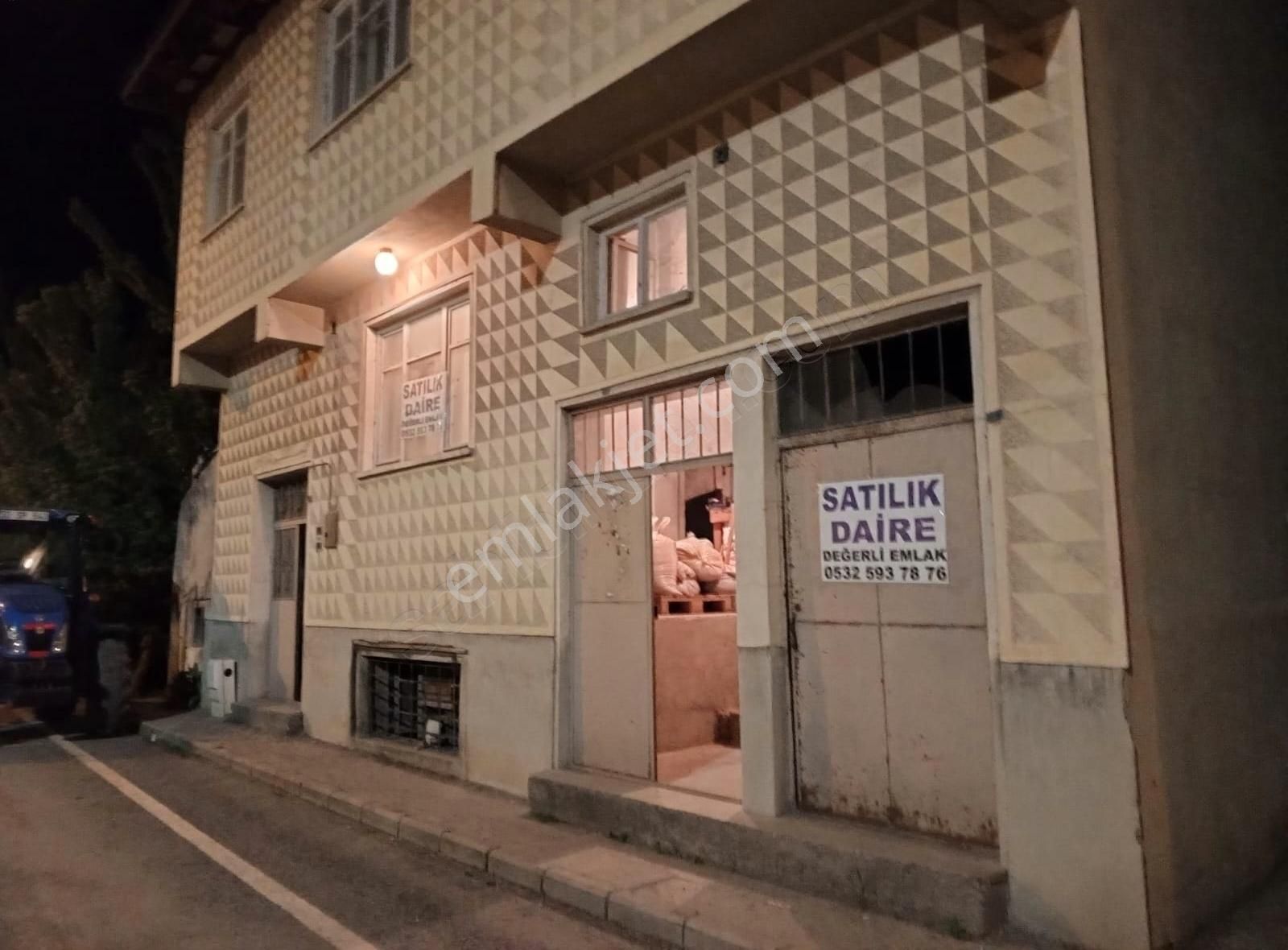 Detay Dan Erzurum Pasinlerde Satılık 3 Katlı Bina