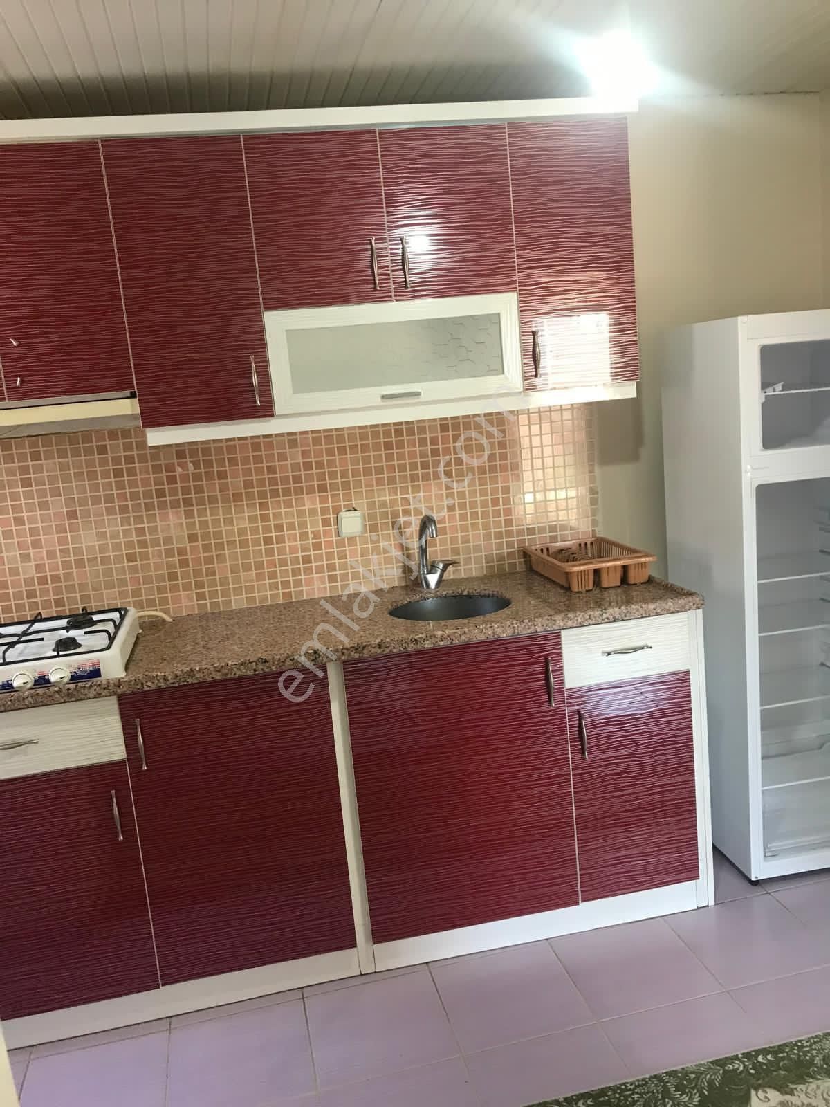Isparta Merkez Fatih Mahallesi 2+0 Çatı Katı Apart