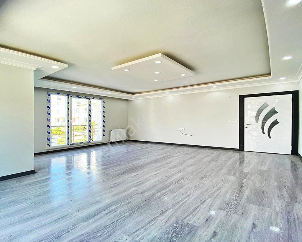 Avrupa Bölgesinin En Çok Yatırım Ve Oturum Bölgesinde 2+1 Ulaşıma Yakın Satılık Daire - Görsel 10