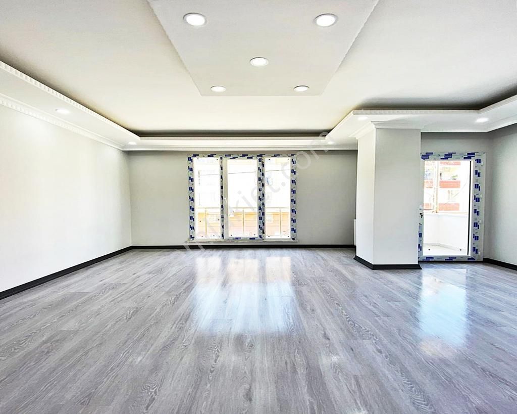 Avrupa Bölgesinin En Çok Yatırım Ve Oturum Bölgesinde 2+1 Ulaşıma Yakın Satılık Daire - Görsel 25