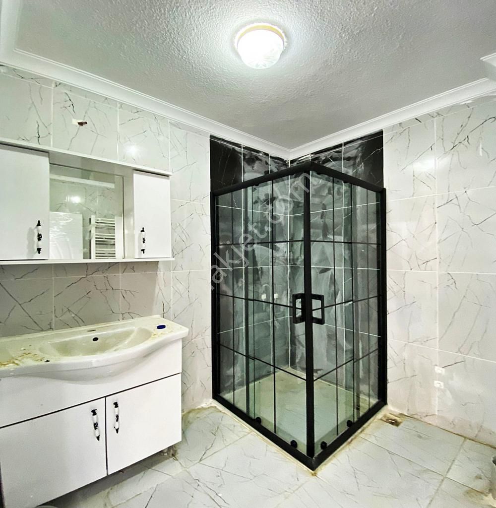 Avrupa Bölgesinin En Çok Yatırım Ve Oturum Bölgesinde 2+1 Ulaşıma Yakın Satılık Daire - Görsel 24