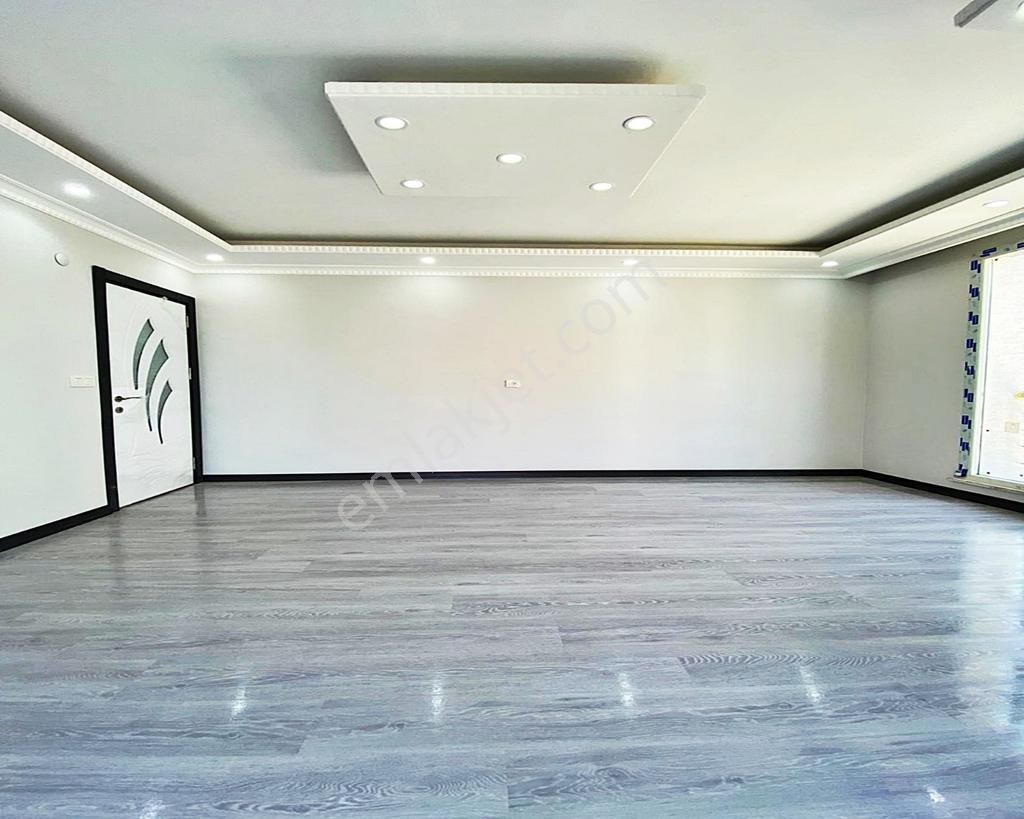 Avrupa Bölgesinin En Çok Yatırım Ve Oturum Bölgesinde 2+1 Ulaşıma Yakın Satılık Daire - Görsel 8