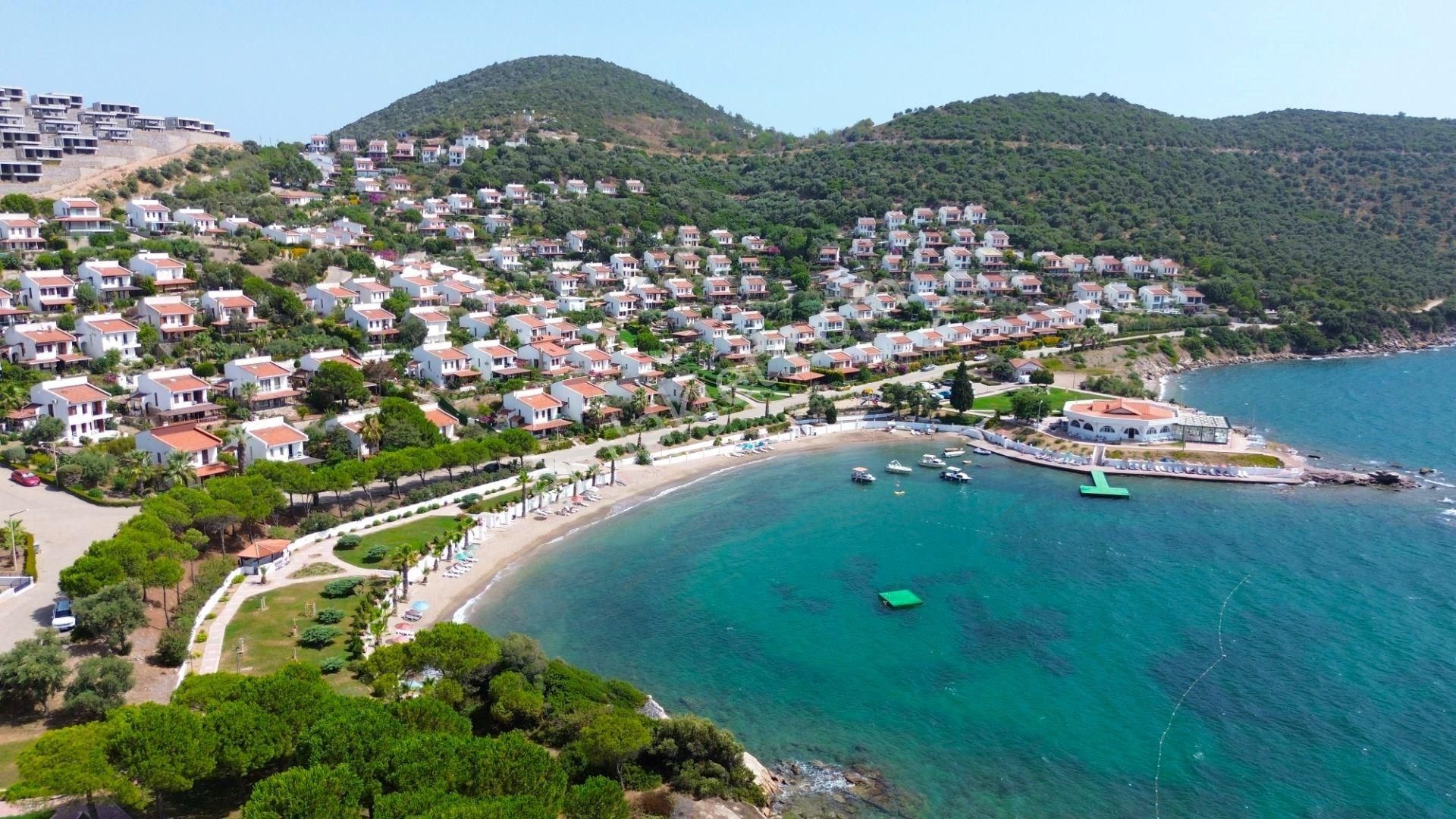 Kıyıkışlacık Baştur'da Full Deniz Manzaralı 3+1 Satılık Villa