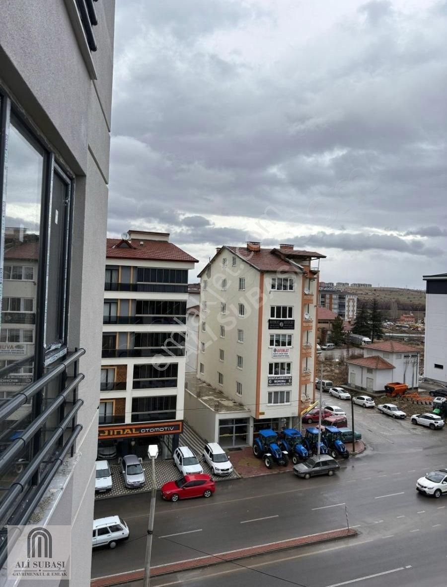 Adliye Yakını Sıfır 3+1 Satılık Daire