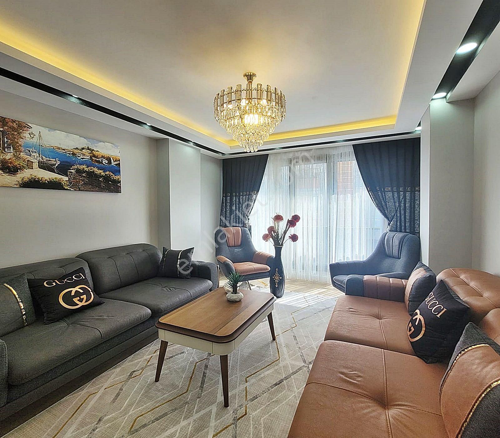 Bahçeşehir Ve Avcılara Komşu Bölge Ulaşıma Yakın 2+1 Lüx 1. Kat Satılık Fırsat Daire