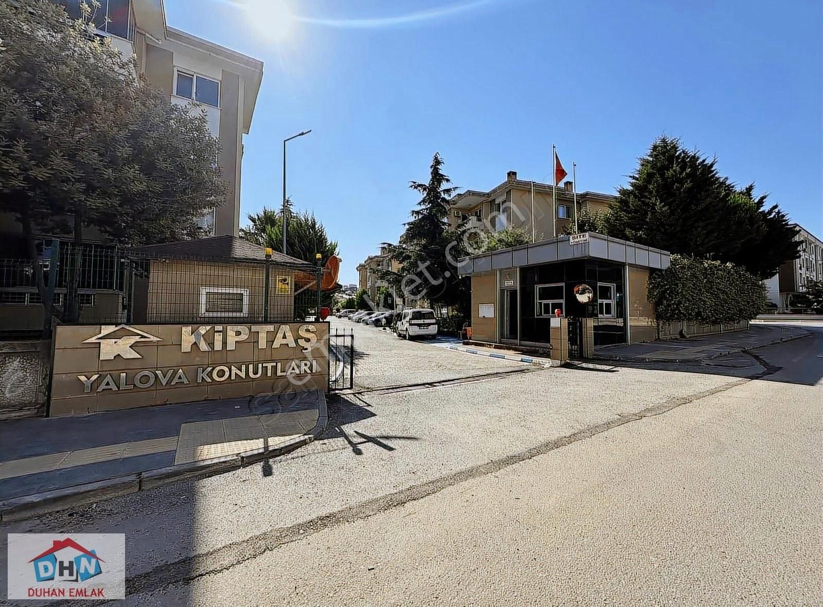 Duhan Emlak'tan Kiptaş Konutların'da 2+1 Eşyalı Kiralık Girişkat