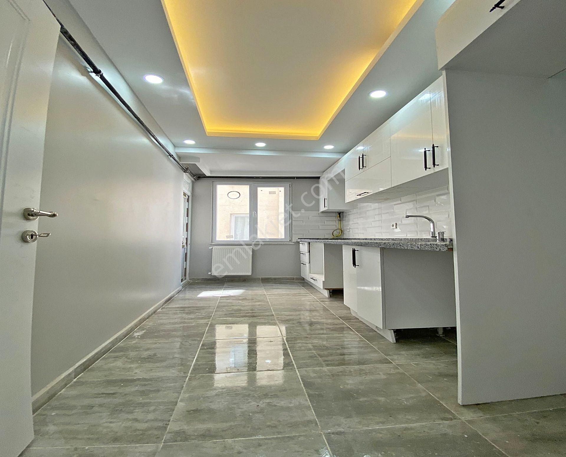 Bu Evden Güneş Hiç Çıkmıyor İşte Bölgenin En Aydınlık Ve Ferah Gün Işığı Alan 2+1 Satılık Dairesi - Görsel 27