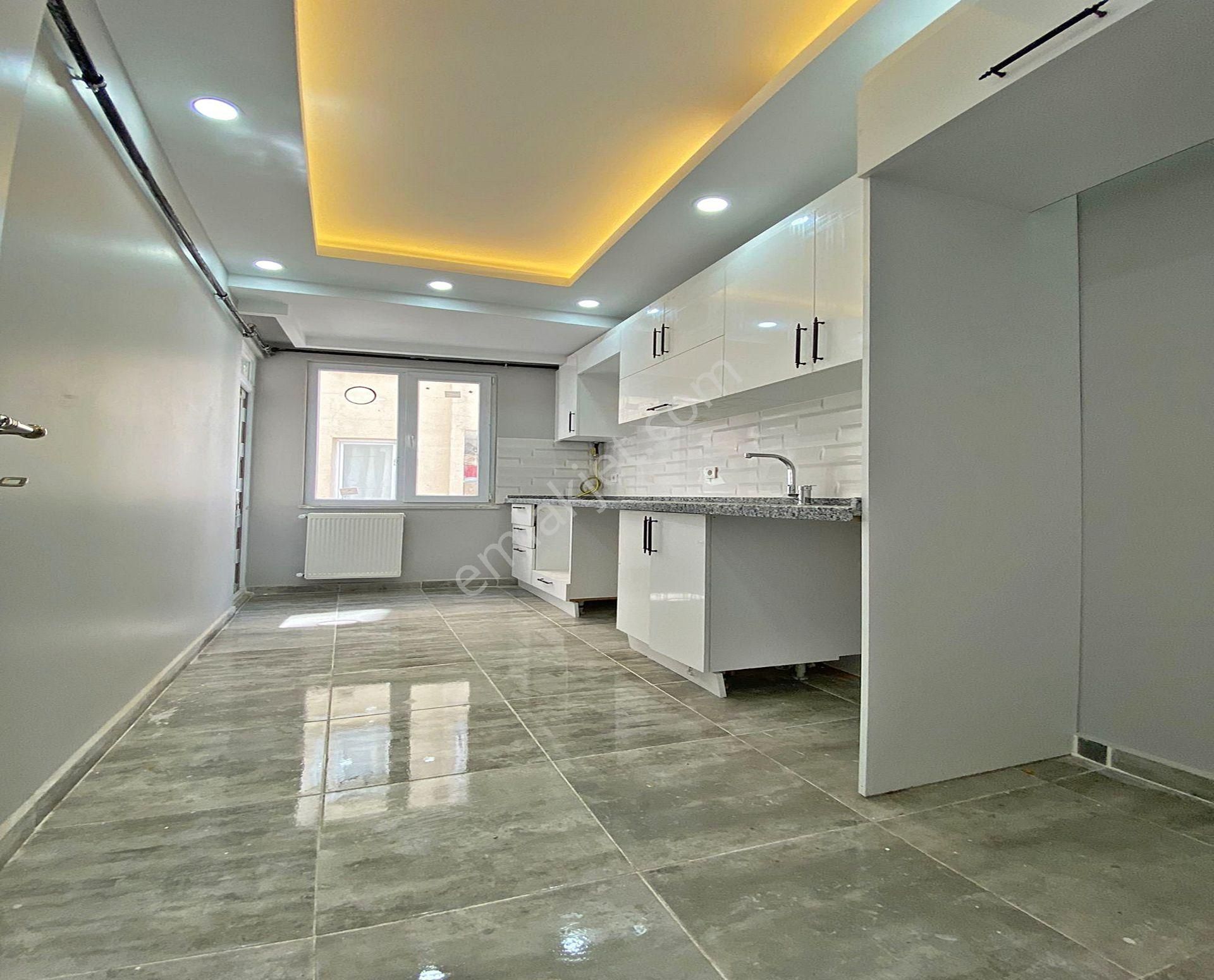 Bu Evden Güneş Hiç Çıkmıyor İşte Bölgenin En Aydınlık Ve Ferah Gün Işığı Alan 2+1 Satılık Dairesi - Görsel 24