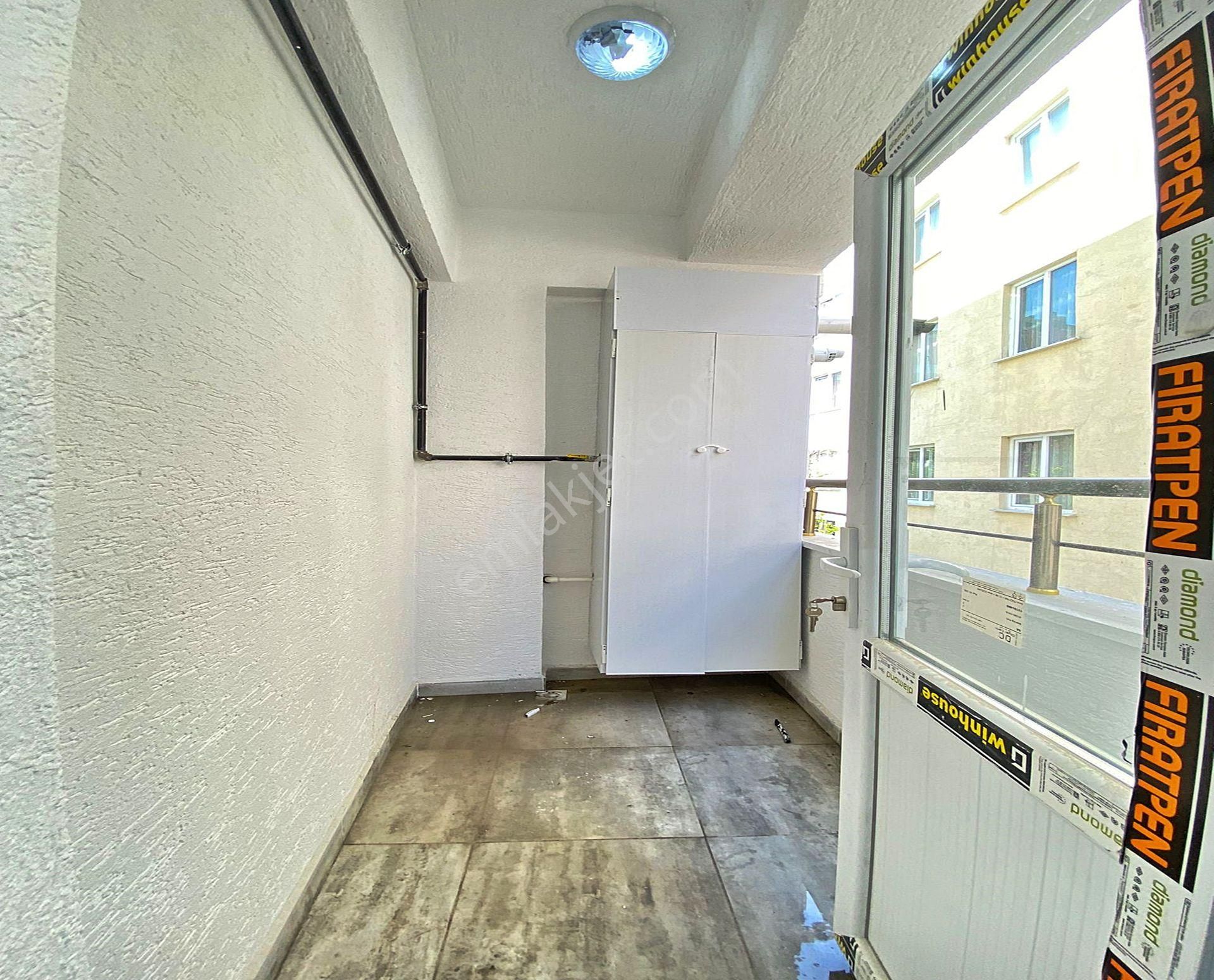 Bu Evden Güneş Hiç Çıkmıyor İşte Bölgenin En Aydınlık Ve Ferah Gün Işığı Alan 2+1 Satılık Dairesi - Görsel 22