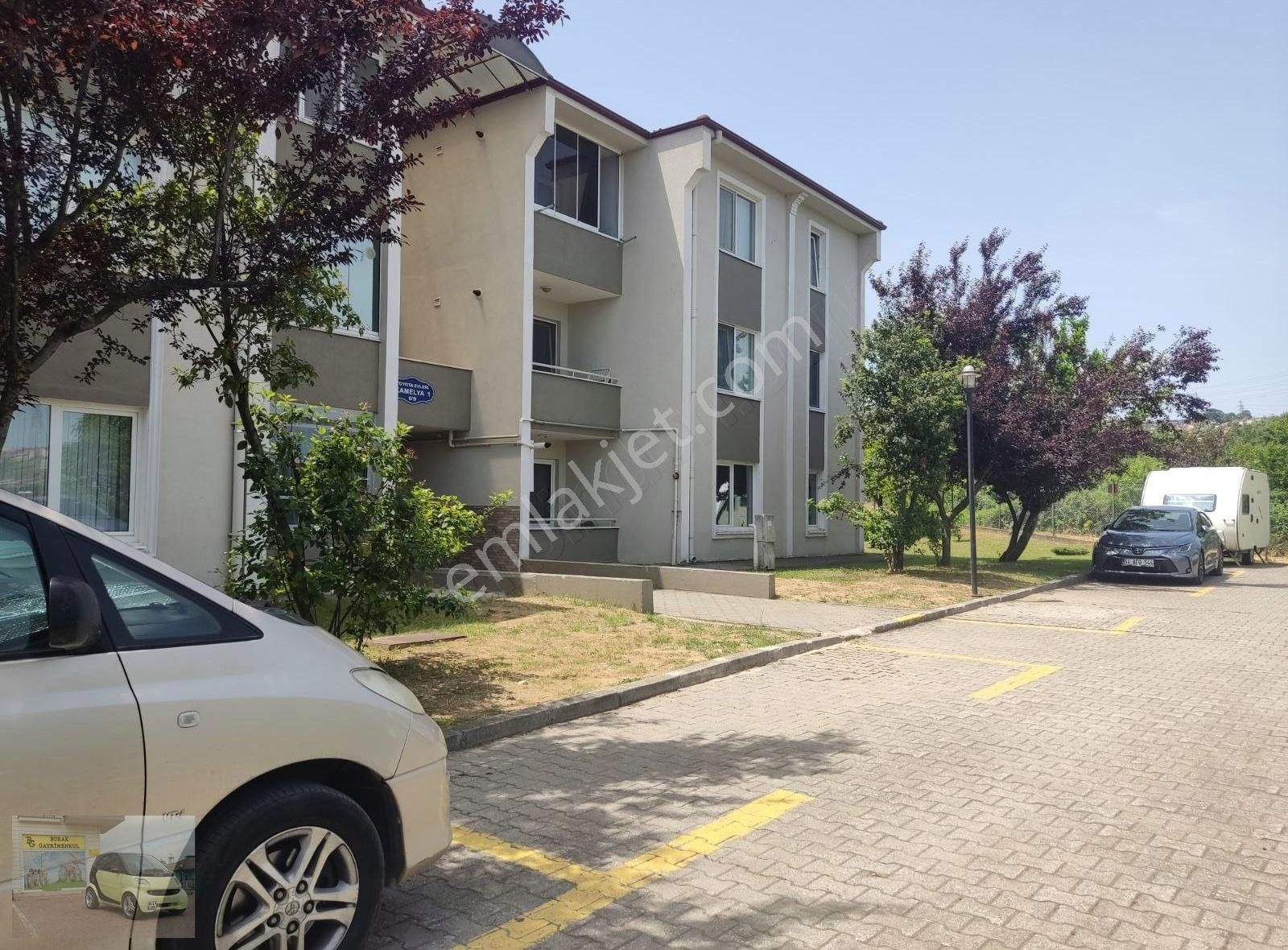 Toyota Evlerinde Konumuyla Guzel 3+1 Kiralık Daire!!!