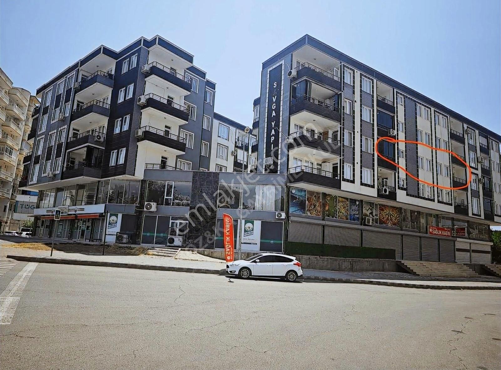 Kültür'de Site İçerisinde 3+1 Ara Kat Satılık Daire.