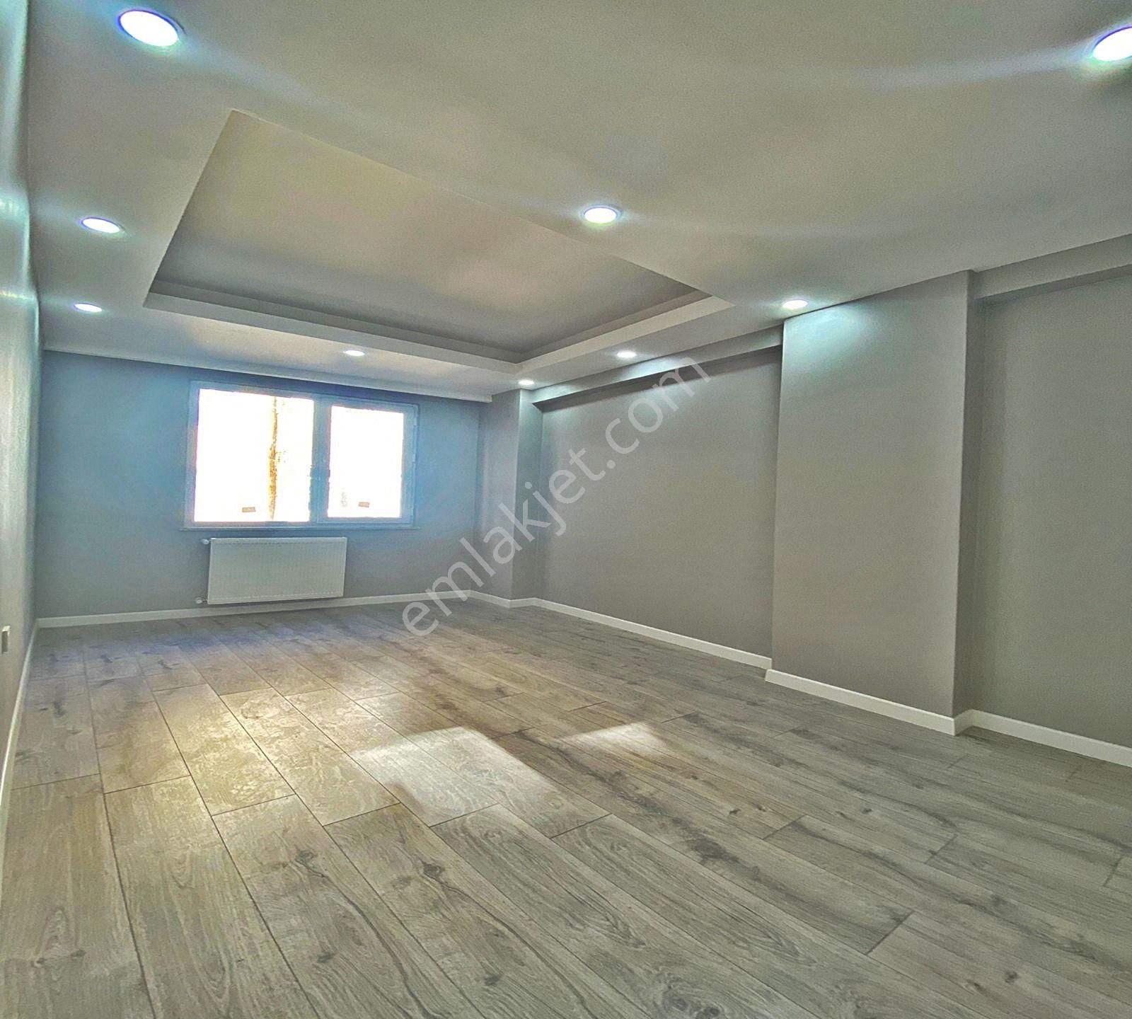 Metrobüs Güzergahı Yeni 2+1 Geniş M² Balkonlu Krediye Uygun Satılık Fırsat Daire - Görsel 16