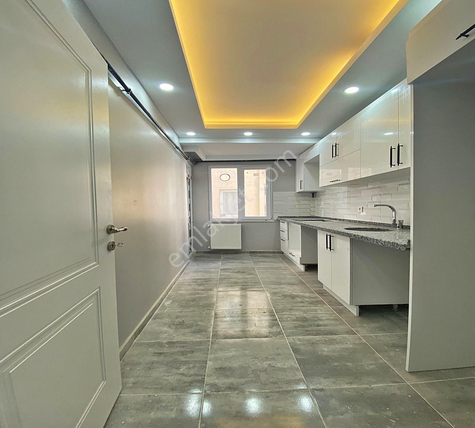 Metrobüs Güzergahı Yeni 2+1 Geniş M² Balkonlu Krediye Uygun Satılık Fırsat Daire - Görsel 14