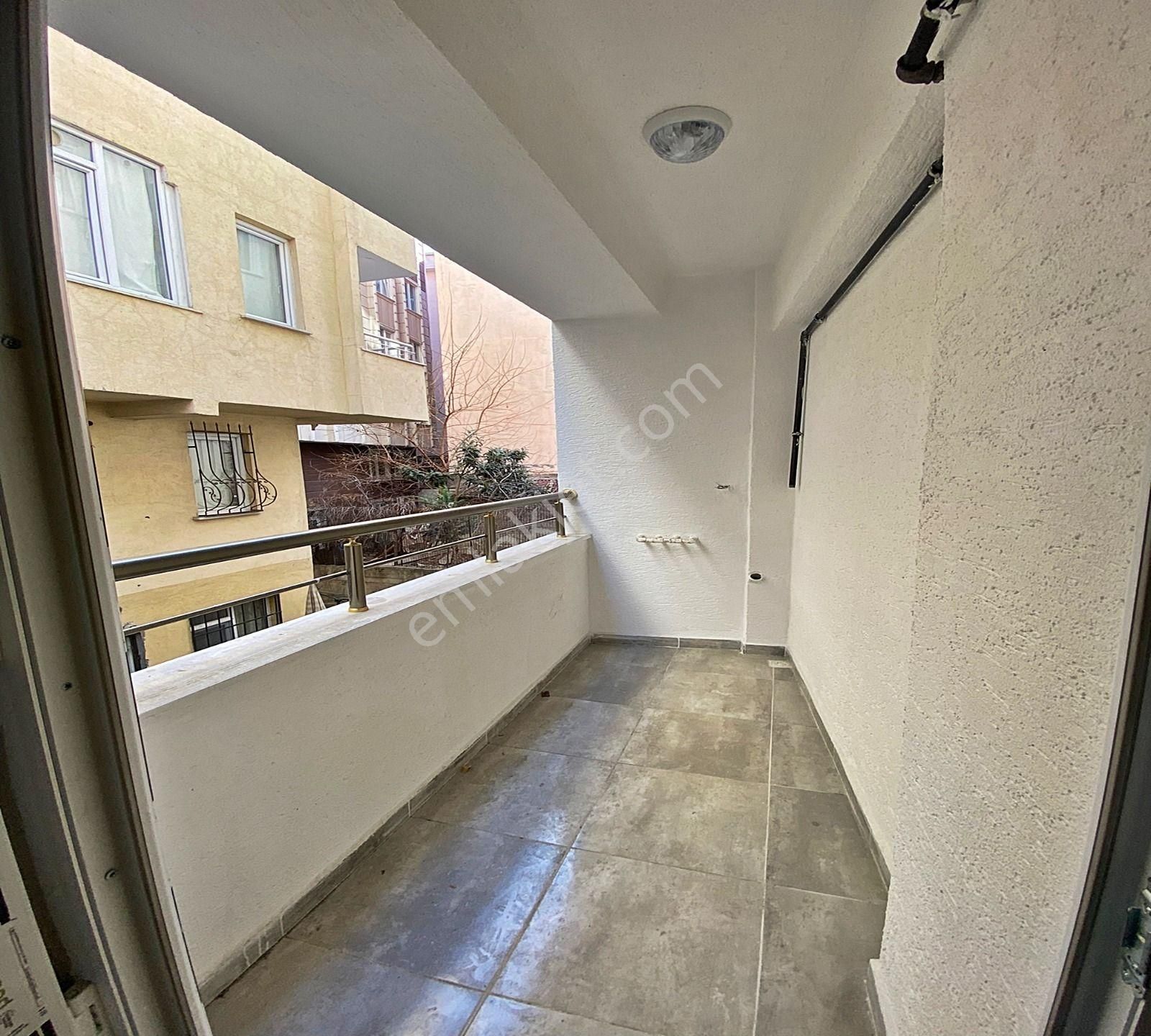 Metrobüs Güzergahı Yeni 2+1 Geniş M² Balkonlu Krediye Uygun Satılık Fırsat Daire - Görsel 33