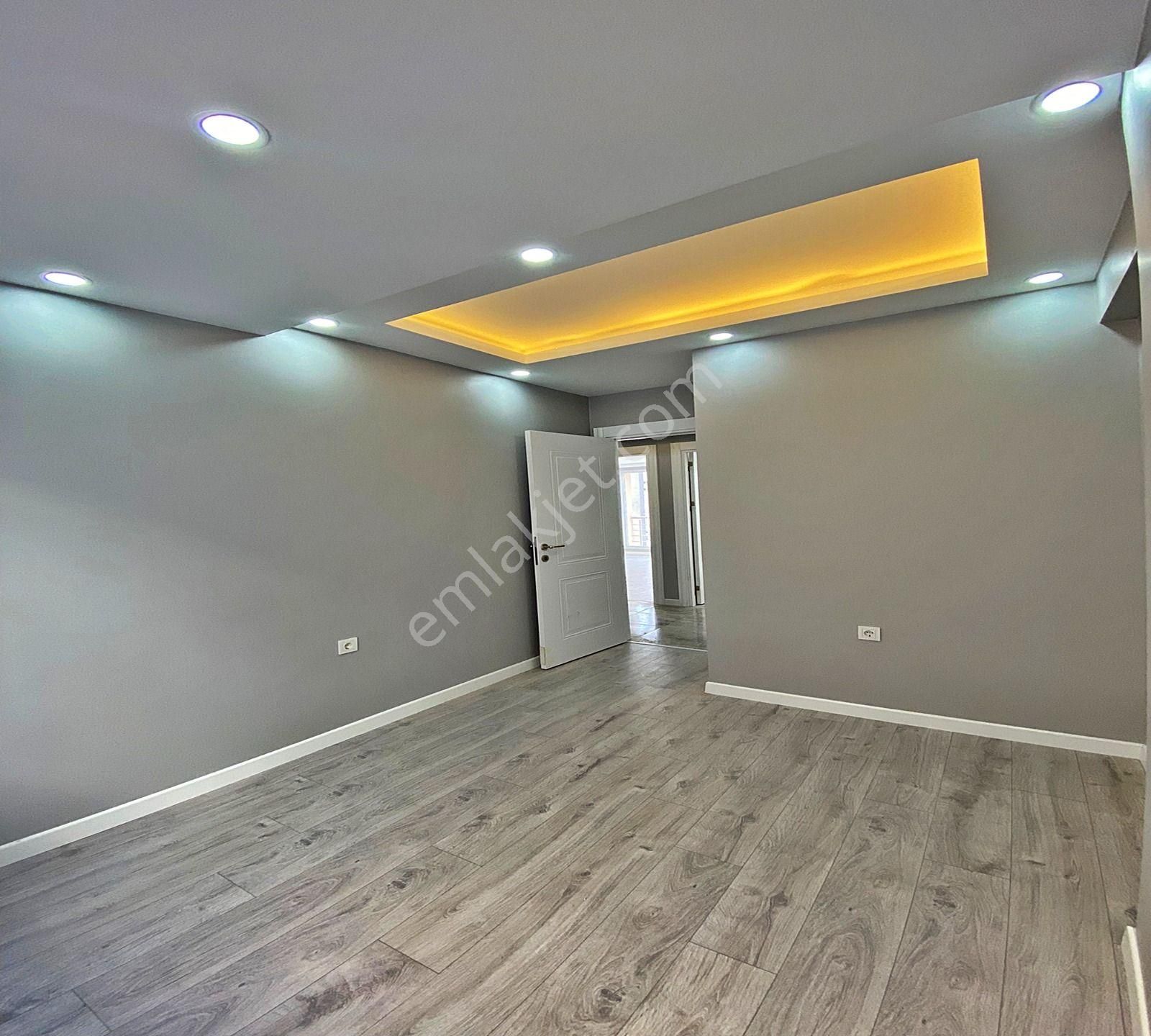 Metrobüs Güzergahı Yeni 2+1 Geniş M² Balkonlu Krediye Uygun Satılık Fırsat Daire - Görsel 13