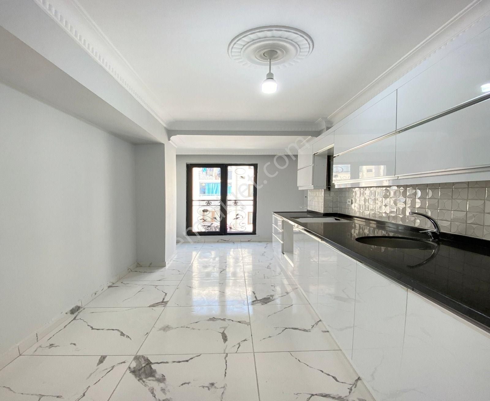 Bahçeşehir Tem Bölgesinde 2+1 Geniş M² Krediye2.80 Oranla En Düşük Faizden Konut Sahibi Olun - Görsel 3