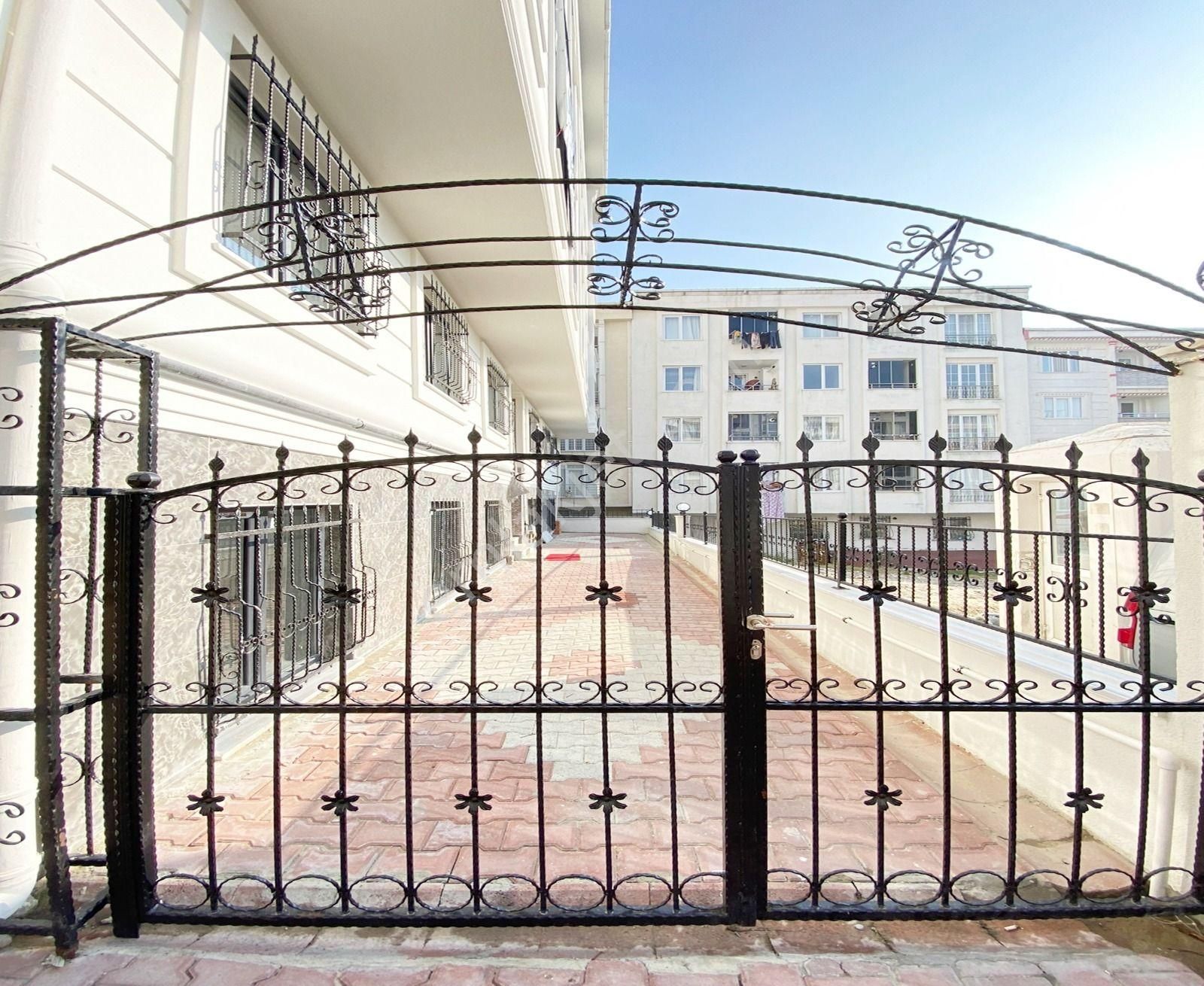 Bahçeşehir Tem Bölgesinde 2+1 Geniş M² Krediye2.80 Oranla En Düşük Faizden Konut Sahibi Olun - Görsel 14