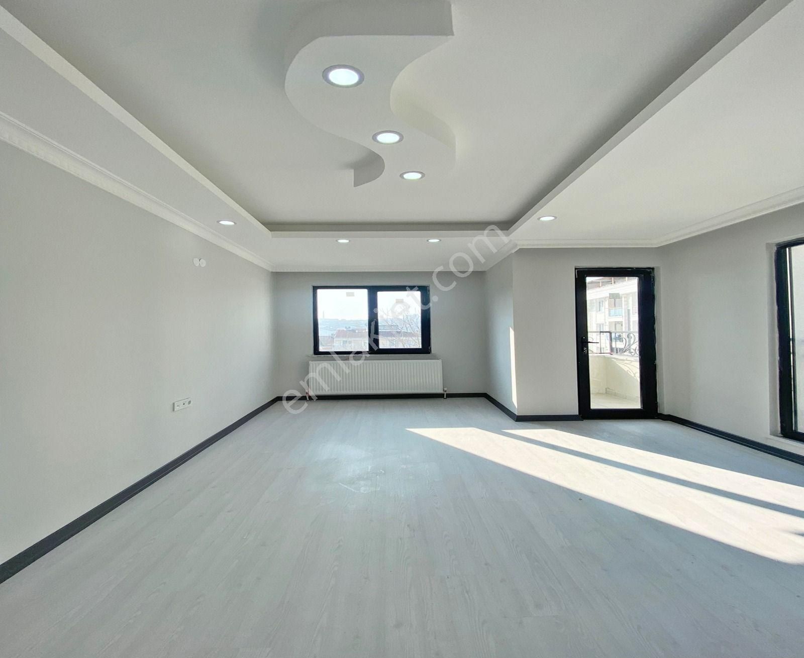 Bahçeşehir Tem Bölgesinde 2+1 Geniş M² Krediye2.80 Oranla En Düşük Faizden Konut Sahibi Olun - Görsel 2