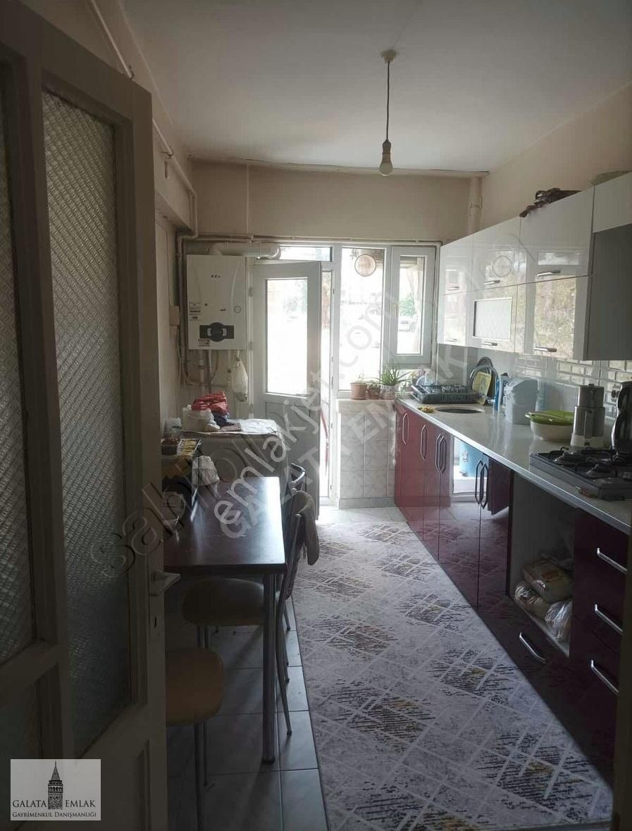 Paşaköşkünde Satılık Arakat Daire