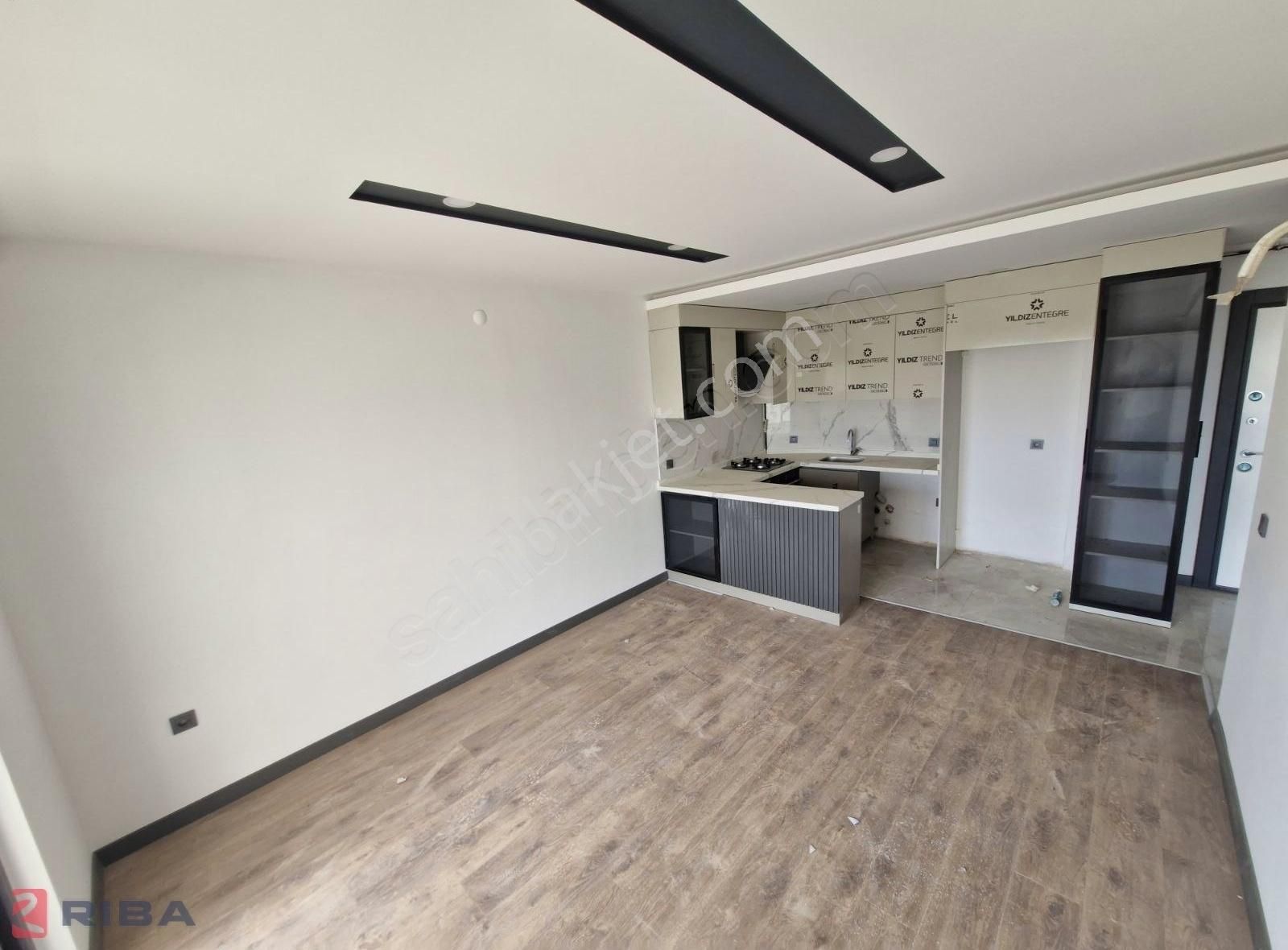 Sibel Oskanbaş`tan Geniş,iskanlı 30 `luk Caddede Daire - Görsel 13