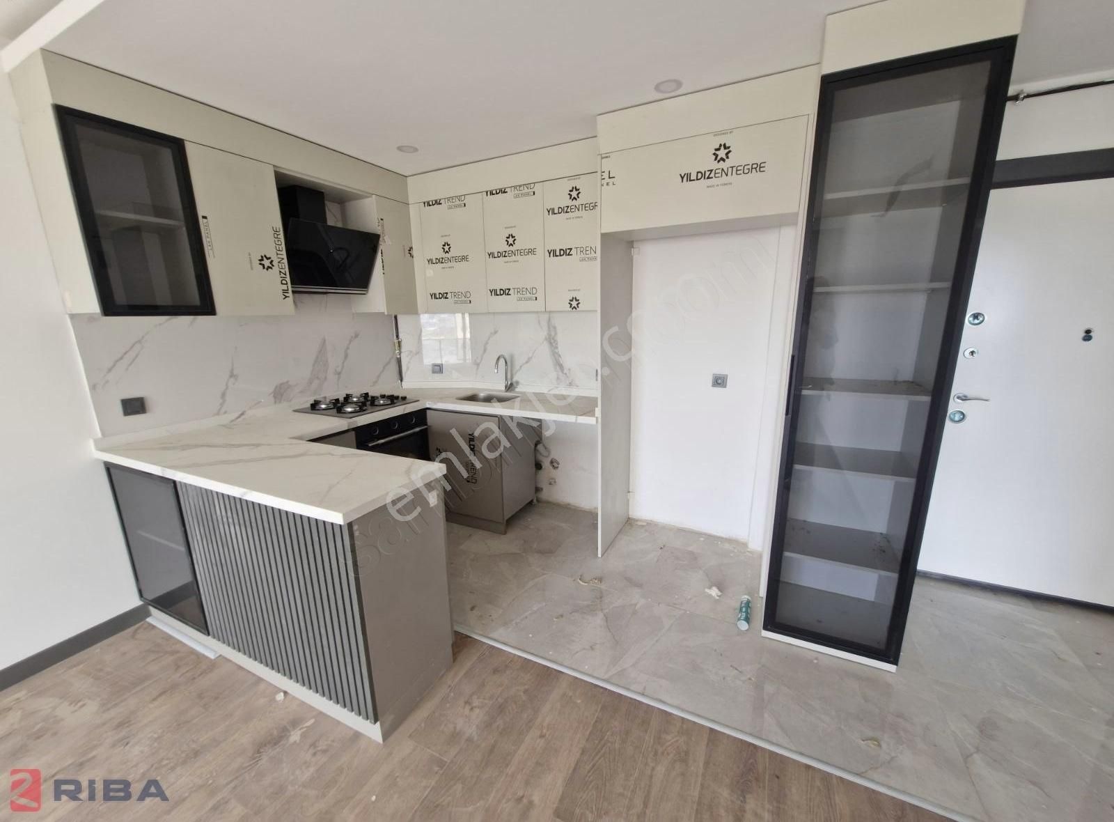 Sibel Oskanbaş`tan Geniş,iskanlı 30 `luk Caddede Daire - Görsel 3