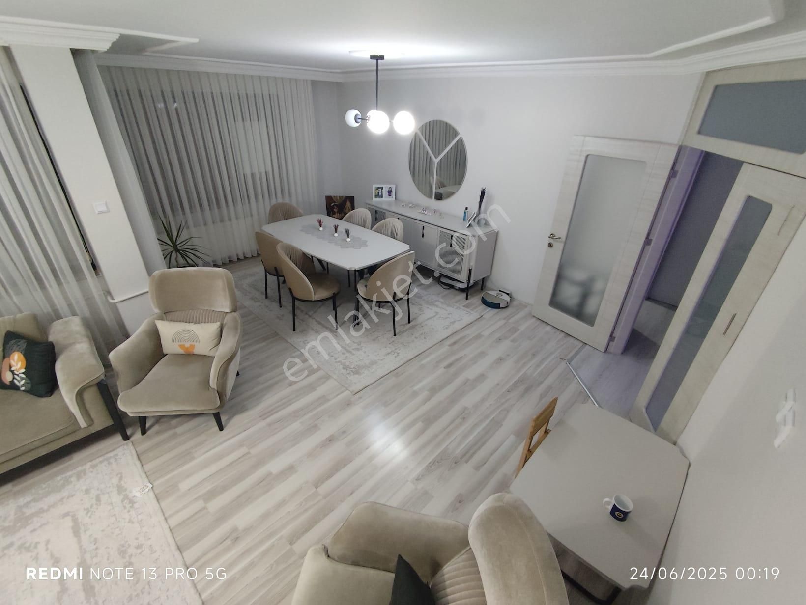 Bolu Bahçelievler Mh.muzaffer Işın Cd. Satılık 3+1 Daire Altındağ Gayrimenkul - Görsel 6