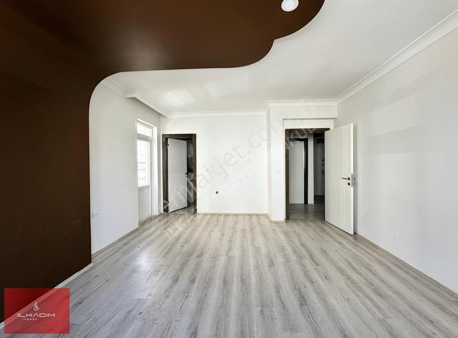 İlkadımdan Yükseltepede Kapalı Otoparklı Masrafsız Yapılı 140m2 - Görsel 12