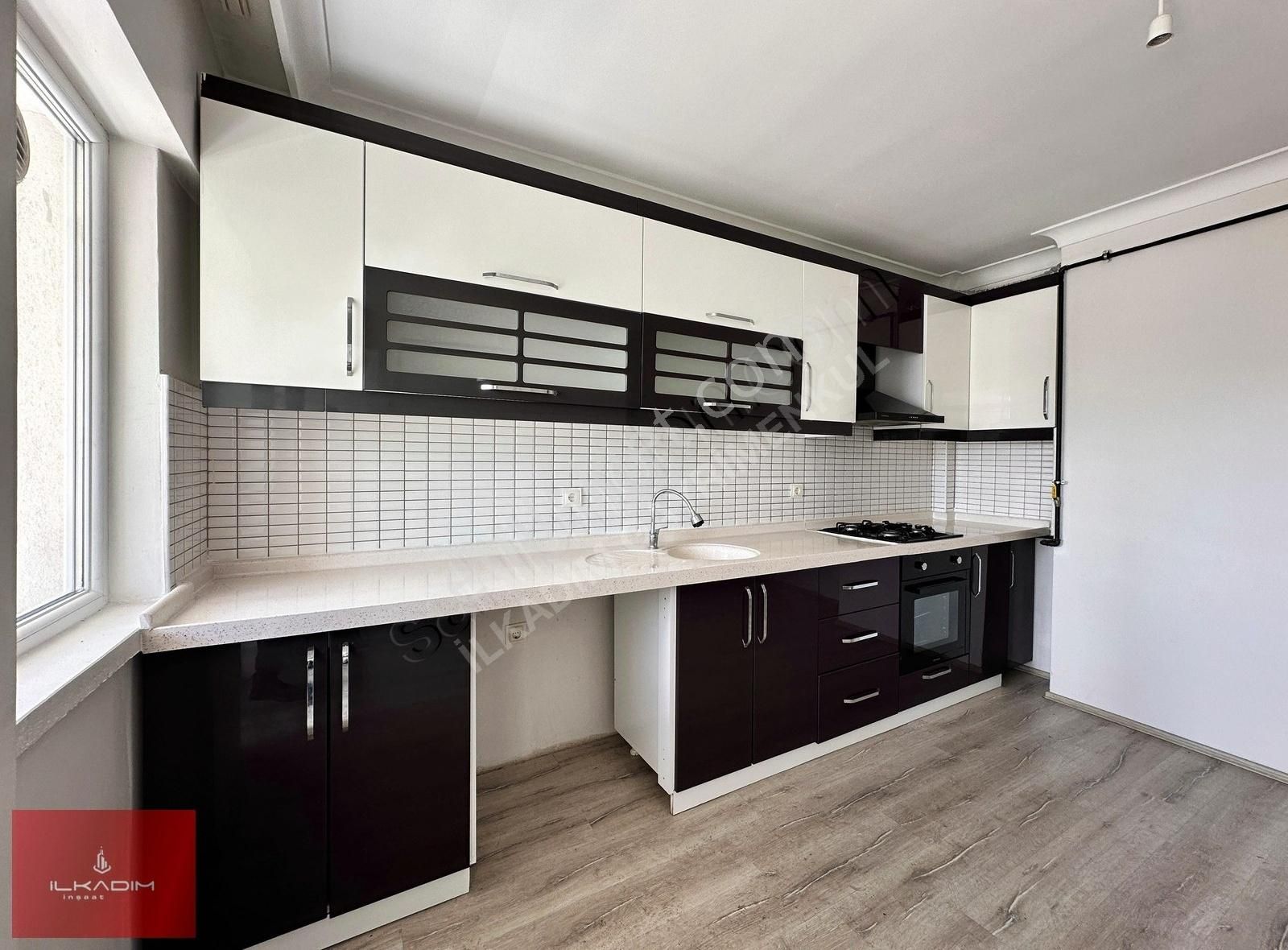 İlkadımdan Yükseltepede Kapalı Otoparklı Masrafsız Yapılı 140m2 - Görsel 28