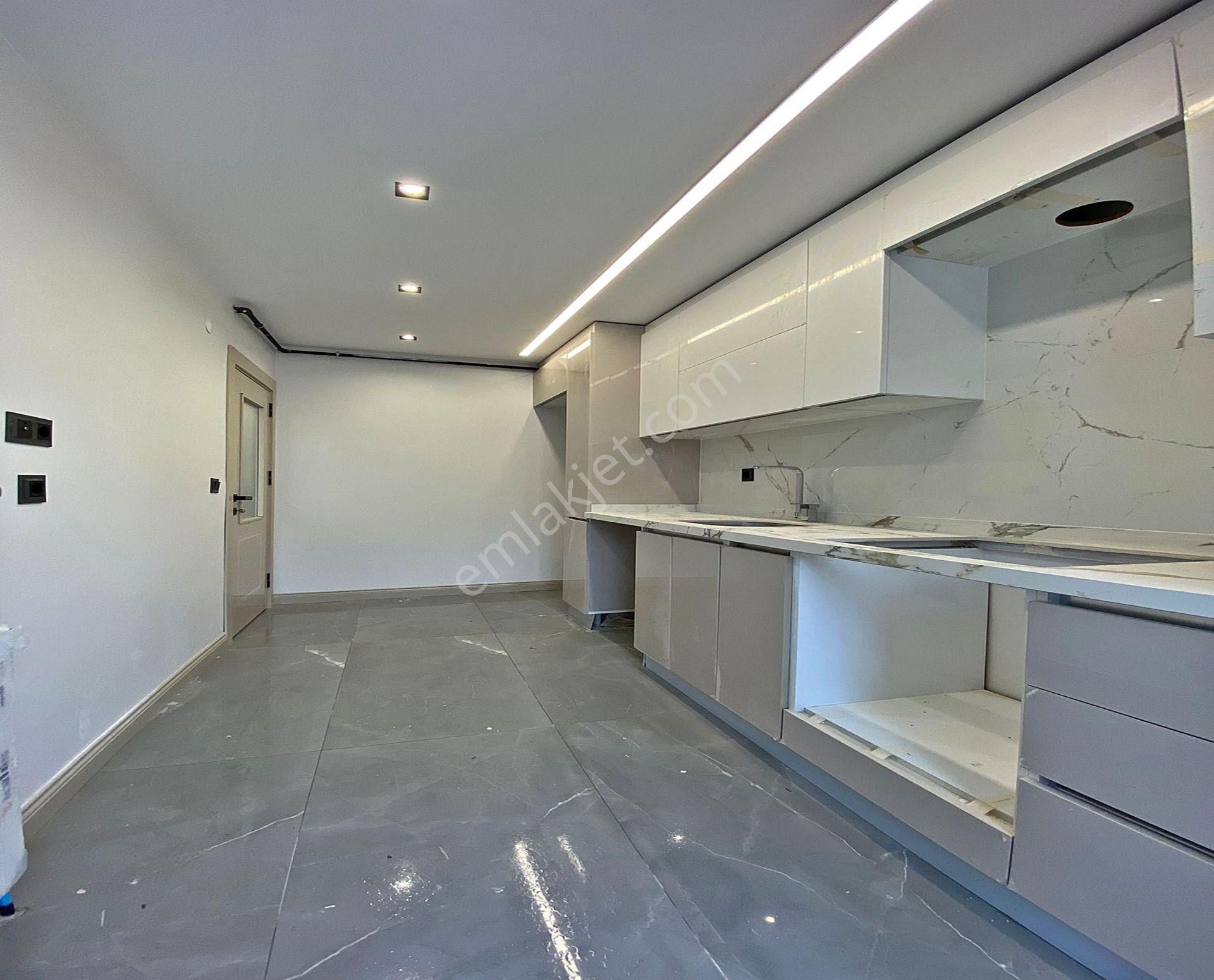 Bahçeşehir Bölge Akbatı Avm Tarafı 2+1 Kapalı Mutfak Kat Mülkiyetli Satılık Fırsat Daire - Görsel 31