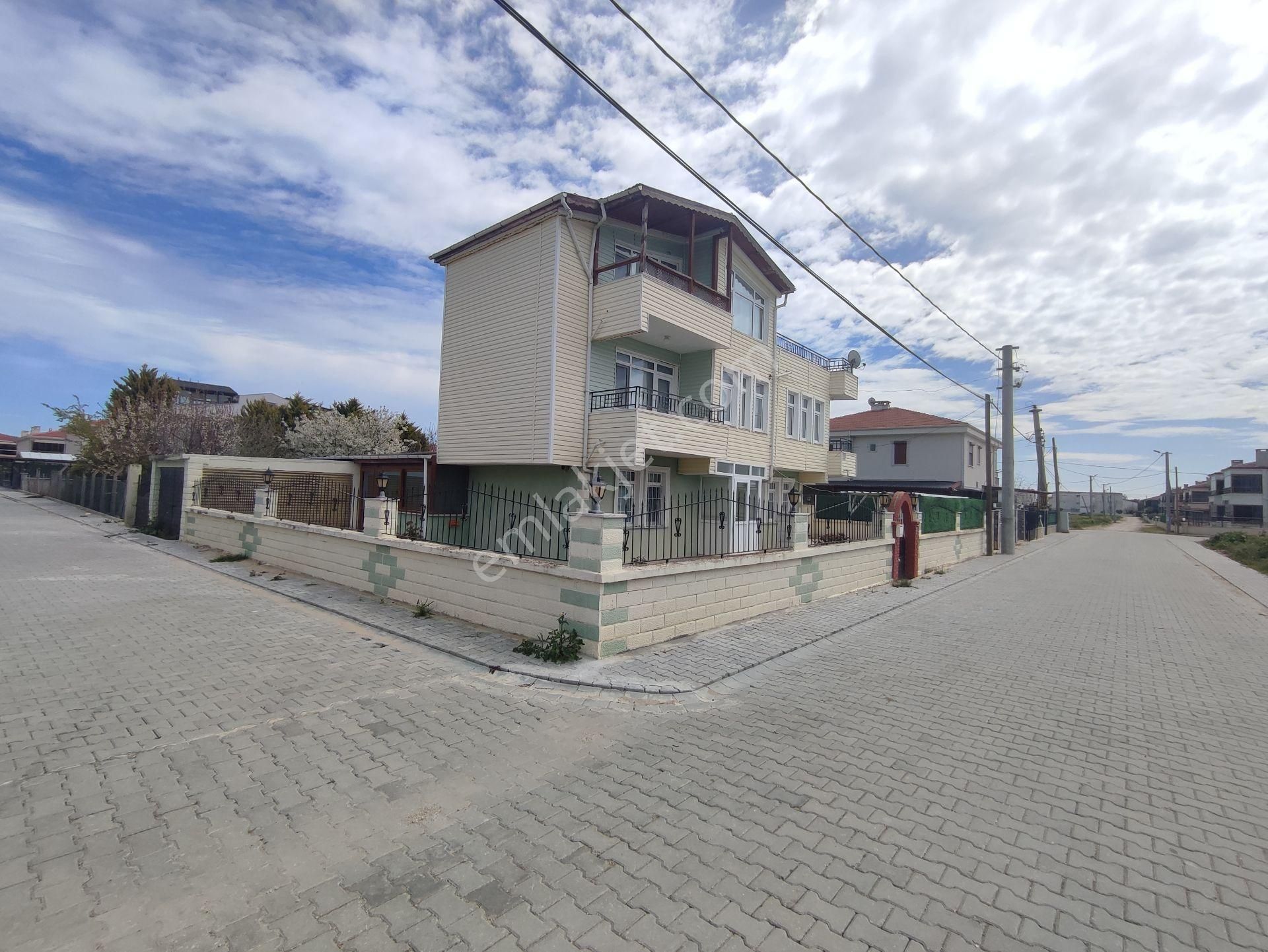 Bulut Yatırımdan 240 M² % 35 3 Kat İmarlı Merkezi Konumda Arsalar - Görsel 6