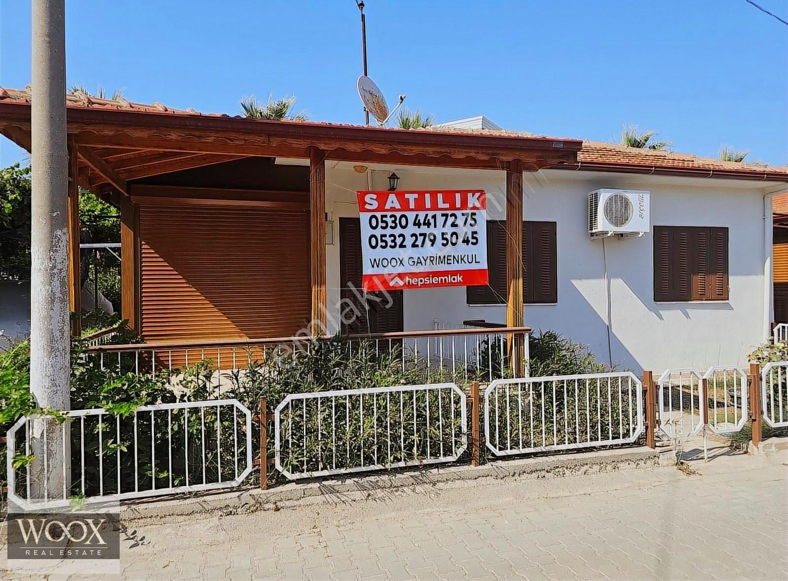 Kuşadası Davutlarda Denize 100 Mt Satılık Yazlık