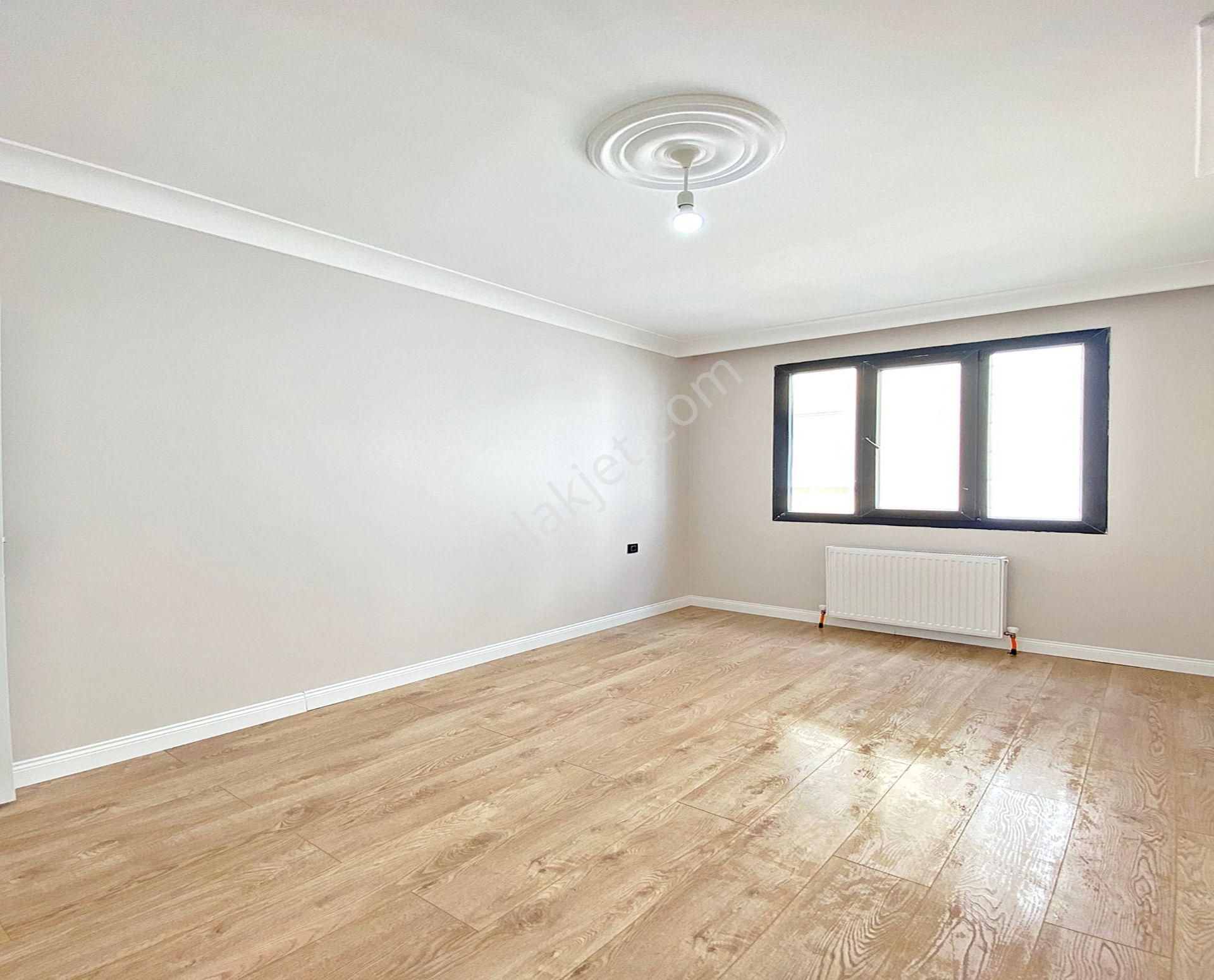 Bahçeşehir Lokasyonunda 3+1 Yeni İnşaat Hastaneye Okula Yakın Satılık Fırsat Daire - Görsel 12