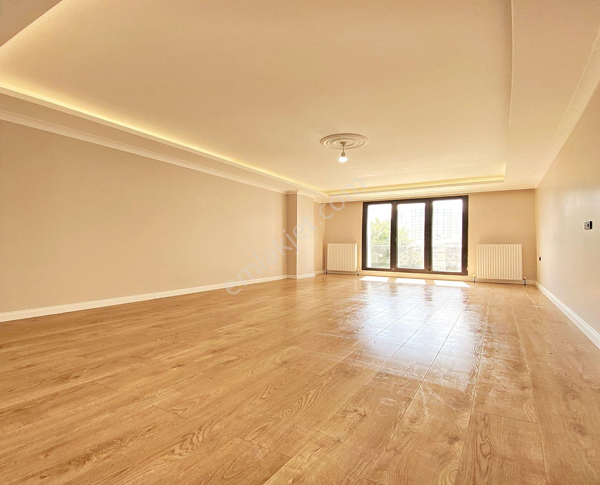 Bahçeşehir Lokasyonunda 3+1 Yeni İnşaat Hastaneye Okula Yakın Satılık Fırsat Daire - Görsel 4