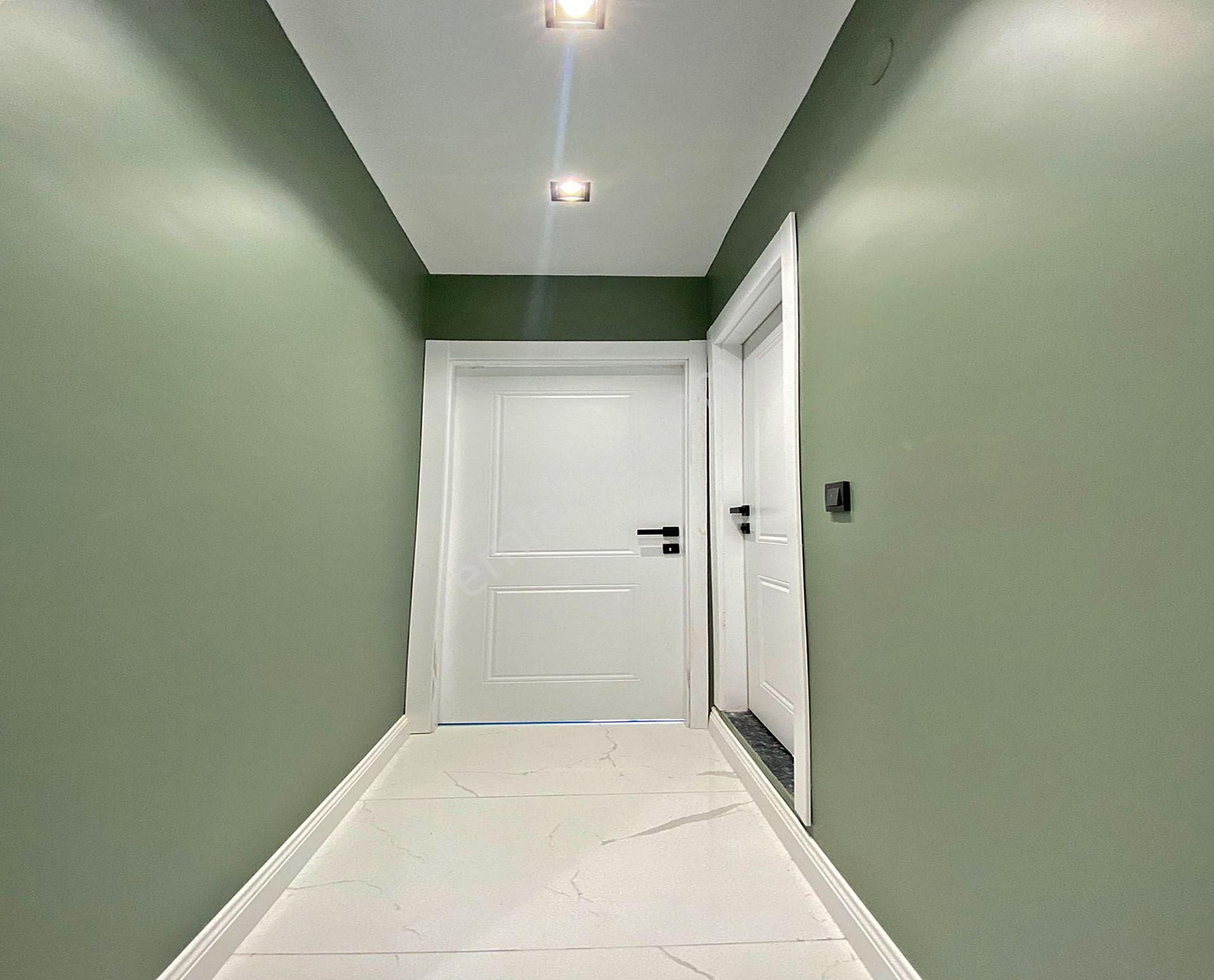 Bahçeşehir Lokasyonunda 3+1 Yeni İnşaat Hastaneye Okula Yakın Satılık Fırsat Daire - Görsel 26