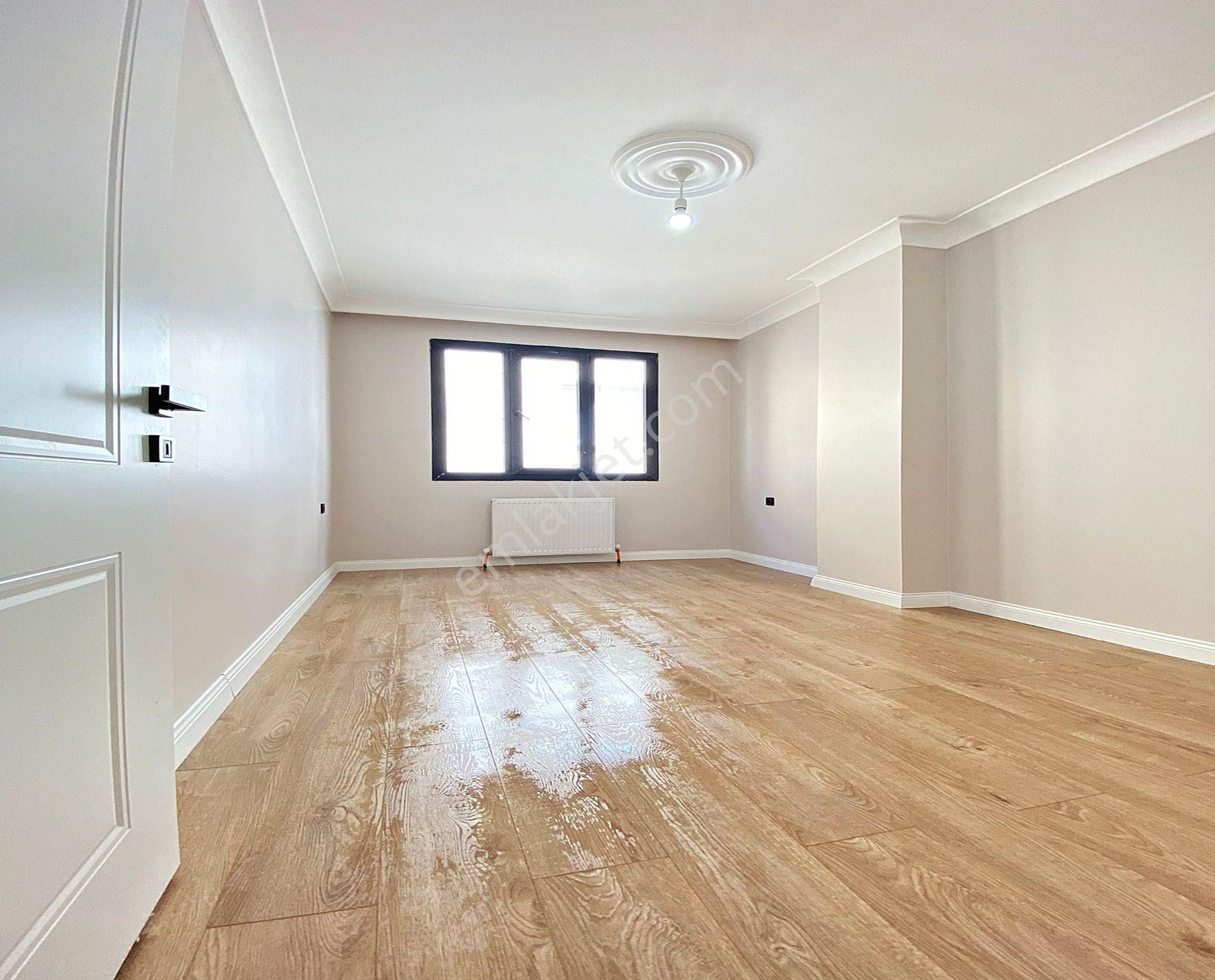 Bahçeşehir Lokasyonunda 3+1 Yeni İnşaat Hastaneye Okula Yakın Satılık Fırsat Daire - Görsel 13