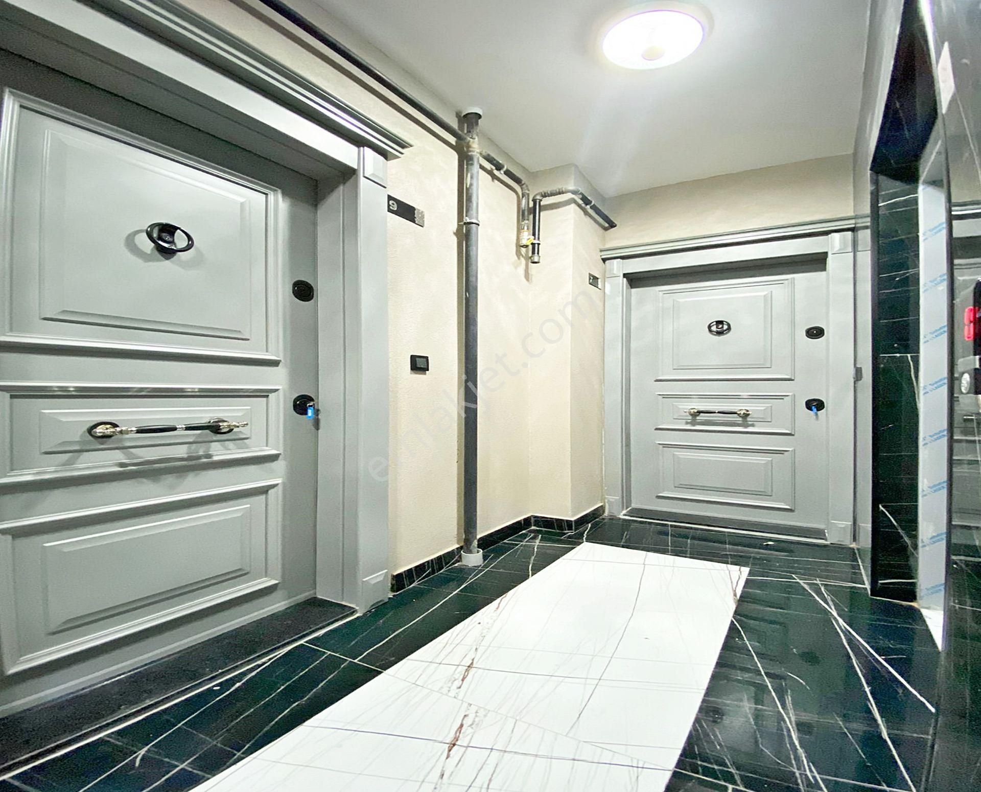 Bahçeşehir Lokasyonunda 3+1 Yeni İnşaat Hastaneye Okula Yakın Satılık Fırsat Daire - Görsel 31