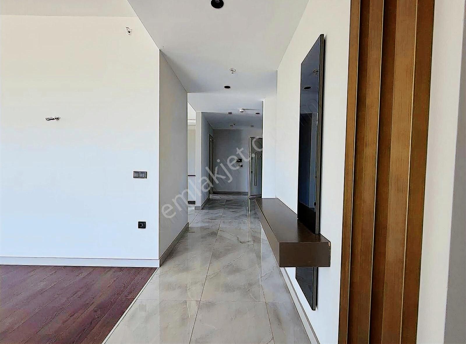 0.99 Dan Başlayan Kredi İmkanı 4+1 Ebeveyn Banyolu Satılık Daire - Görsel 8