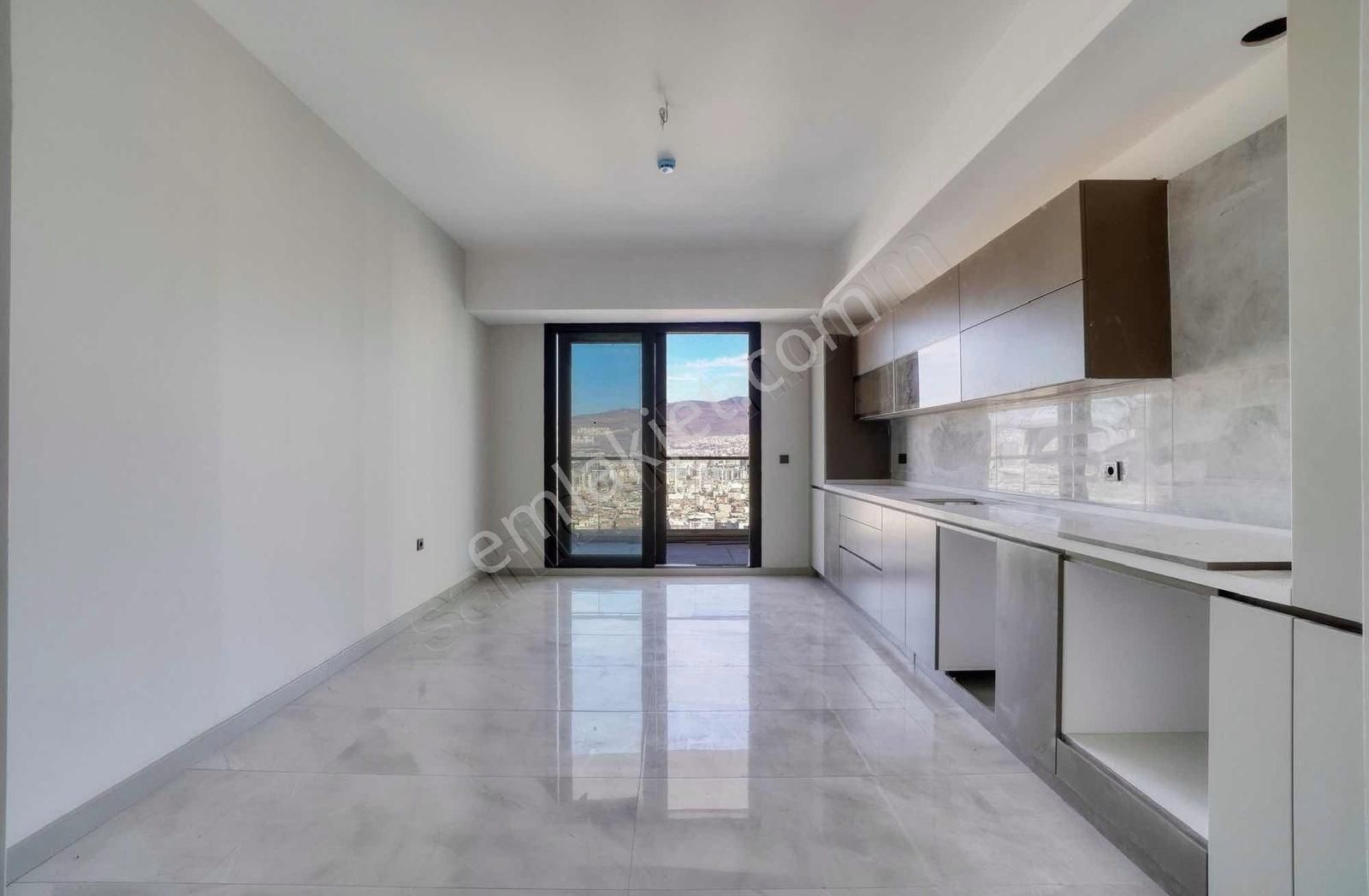 0.99 Dan Başlayan Kredi İmkanı 4+1 Ebeveyn Banyolu Satılık Daire - Görsel 4