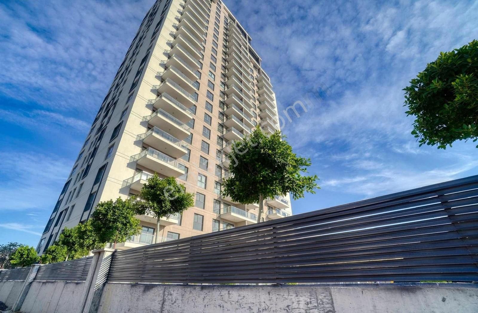 0.99 Dan Başlayan Kredi İmkanı 4+1 Ebeveyn Banyolu Satılık Daire - Görsel 3